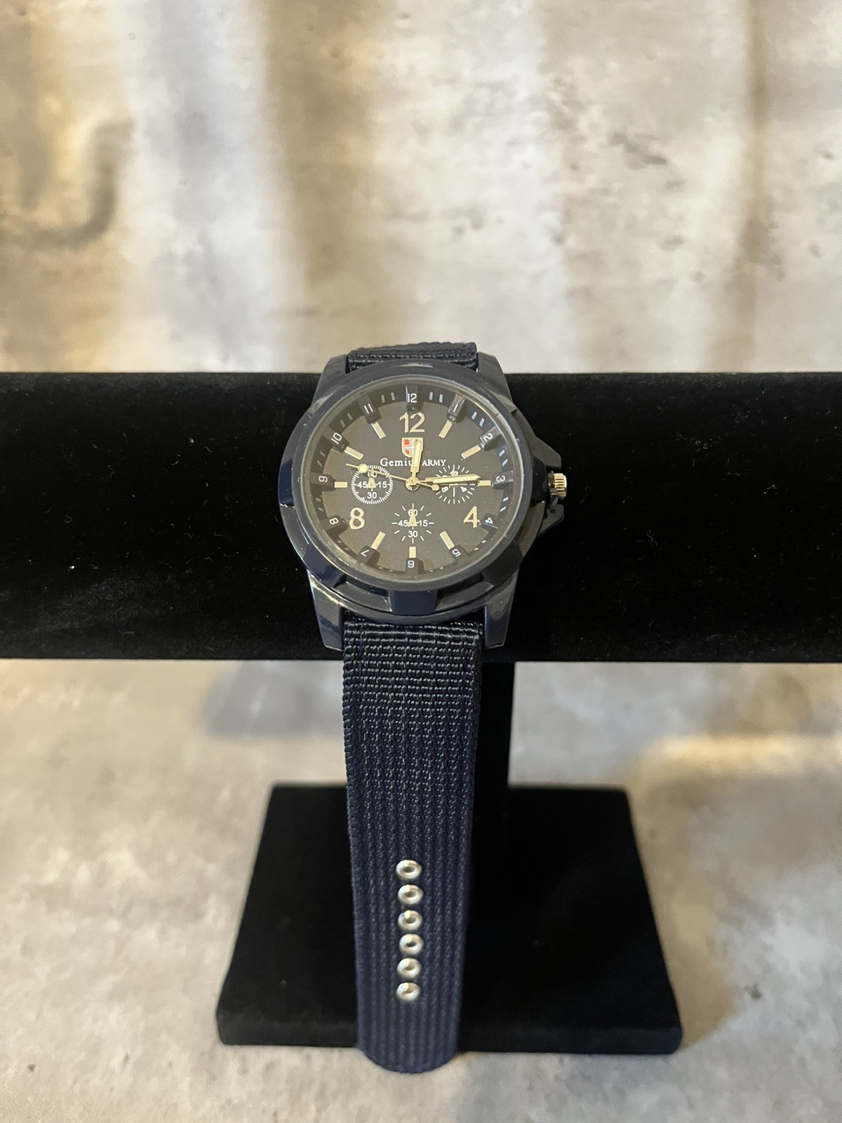 Men’s Military Army Luminous 24 Hours Dial Nylon Strap Date Quartz Wrist Watch