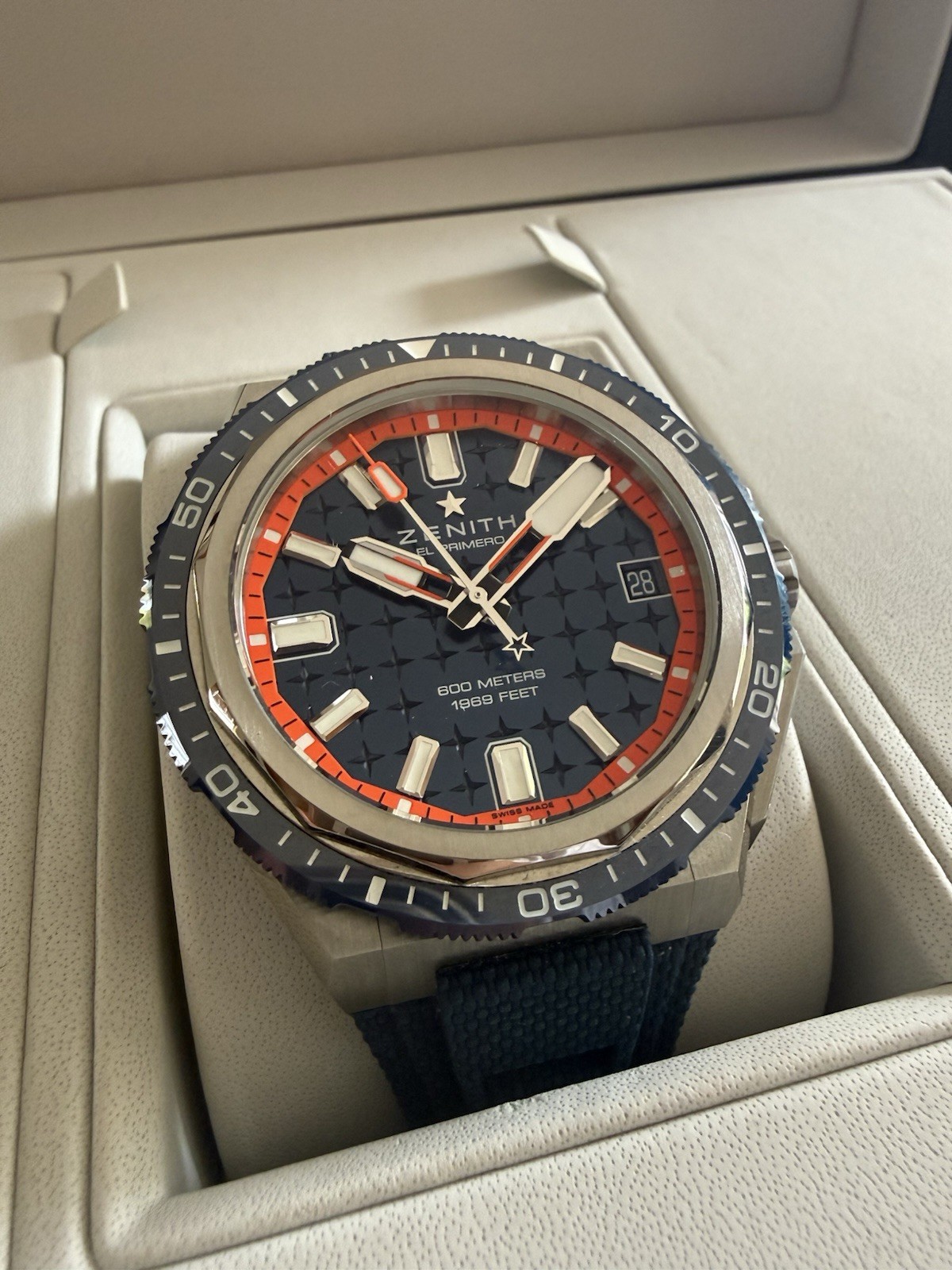 ZENITH Defy EXTREME Diver 42.5MM In Near New Condition