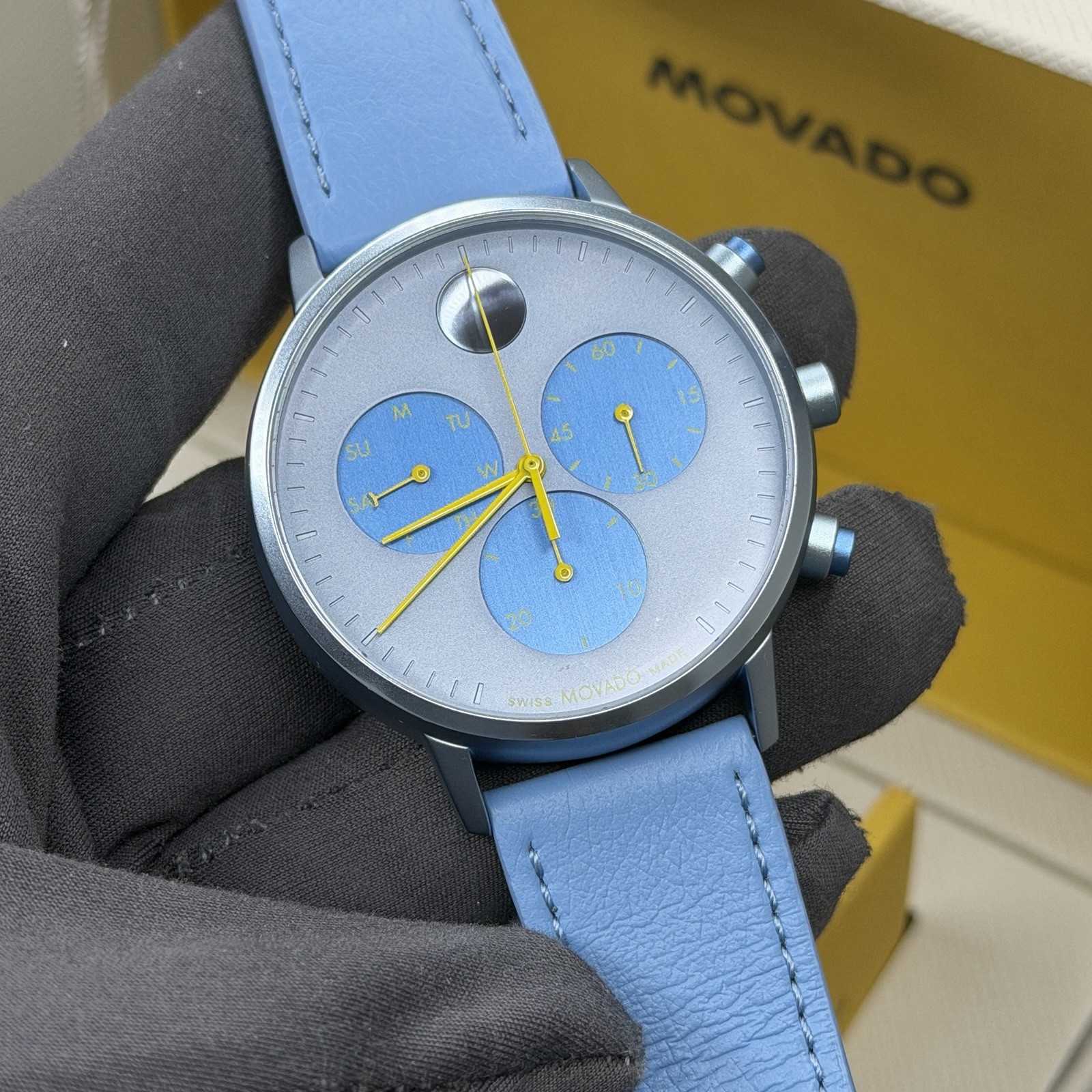 NEW✅SWISS✅ Movado FACE Blue Dial Blue Leather Chrono Aluminum Men Watch 3640149