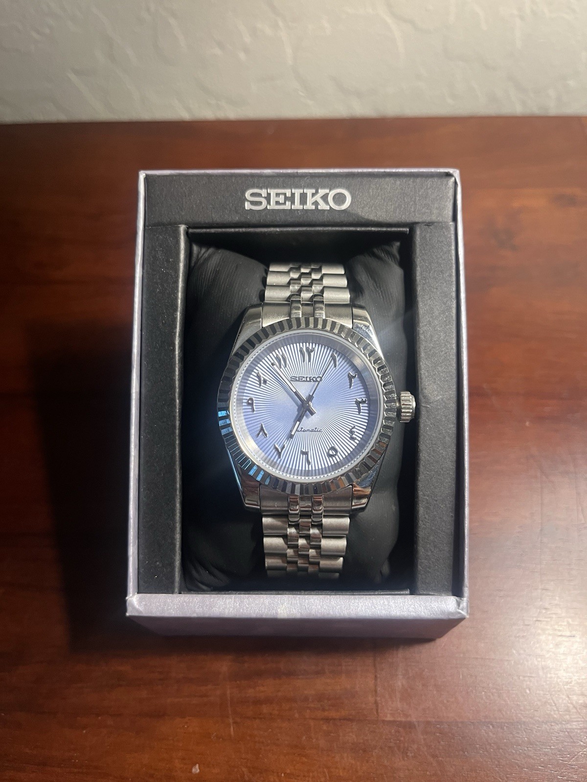 Seiko Presage Blue Sunburst Dial Auto 100m SS Bracelet 40-43.9mm Box