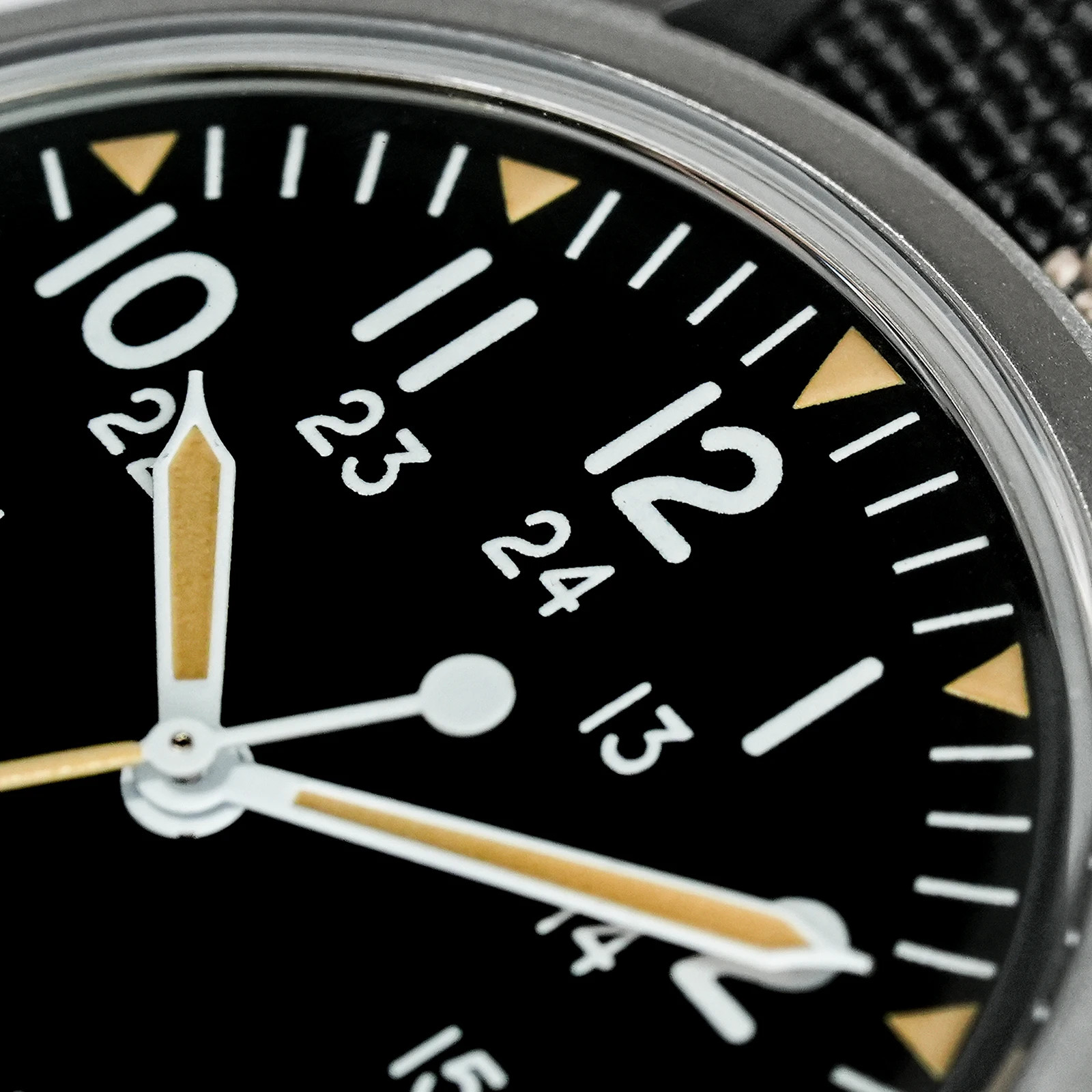 Militado ML07 Vintage Watch Miyota Super 2035 Movement Domed Sapphire Luminous