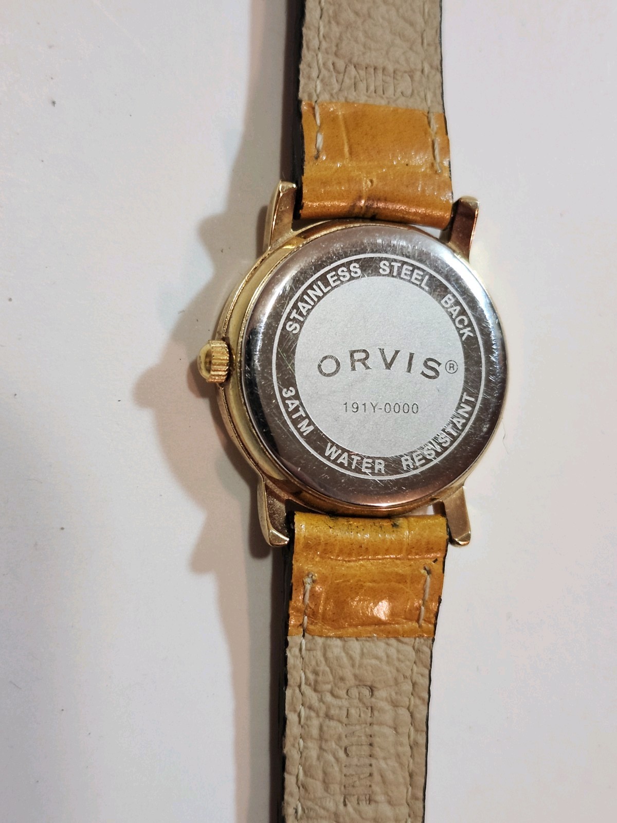 Orvis Quartz Analog Wristwatch Gold Case Multicolor Leather Strap 30m 3 ATM