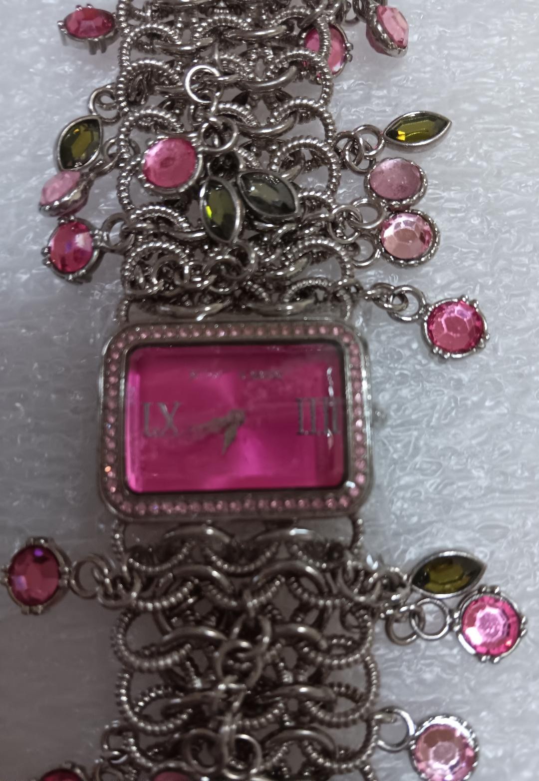 Betsey Johnson Women’s BJ4011 Fashion Hanging Stones Silver-tone Bracelet Watch!
