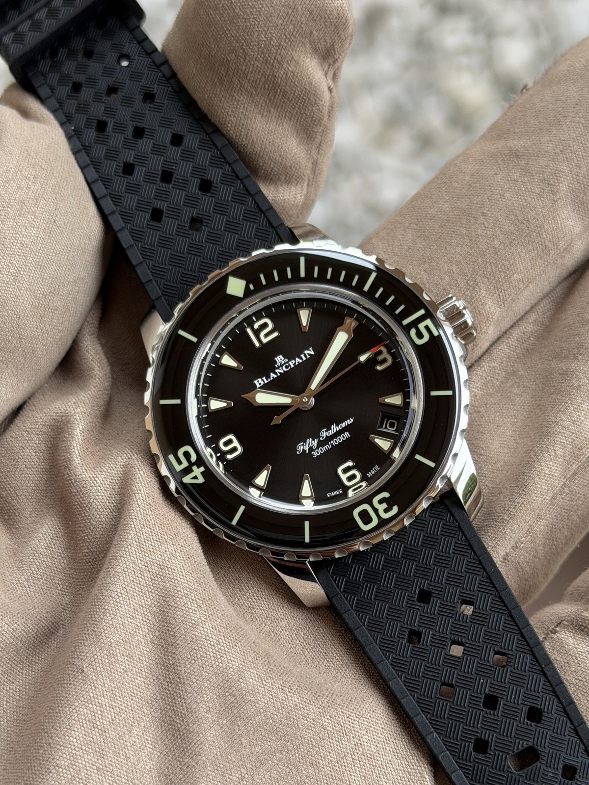 Blancpain Fifty Fathoms BLACK Dial Watch 38mm Tang Buckle