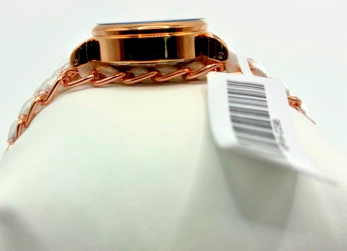 Montres Prestige Women’s Watch. 25mm. 30m. Quartz. White.