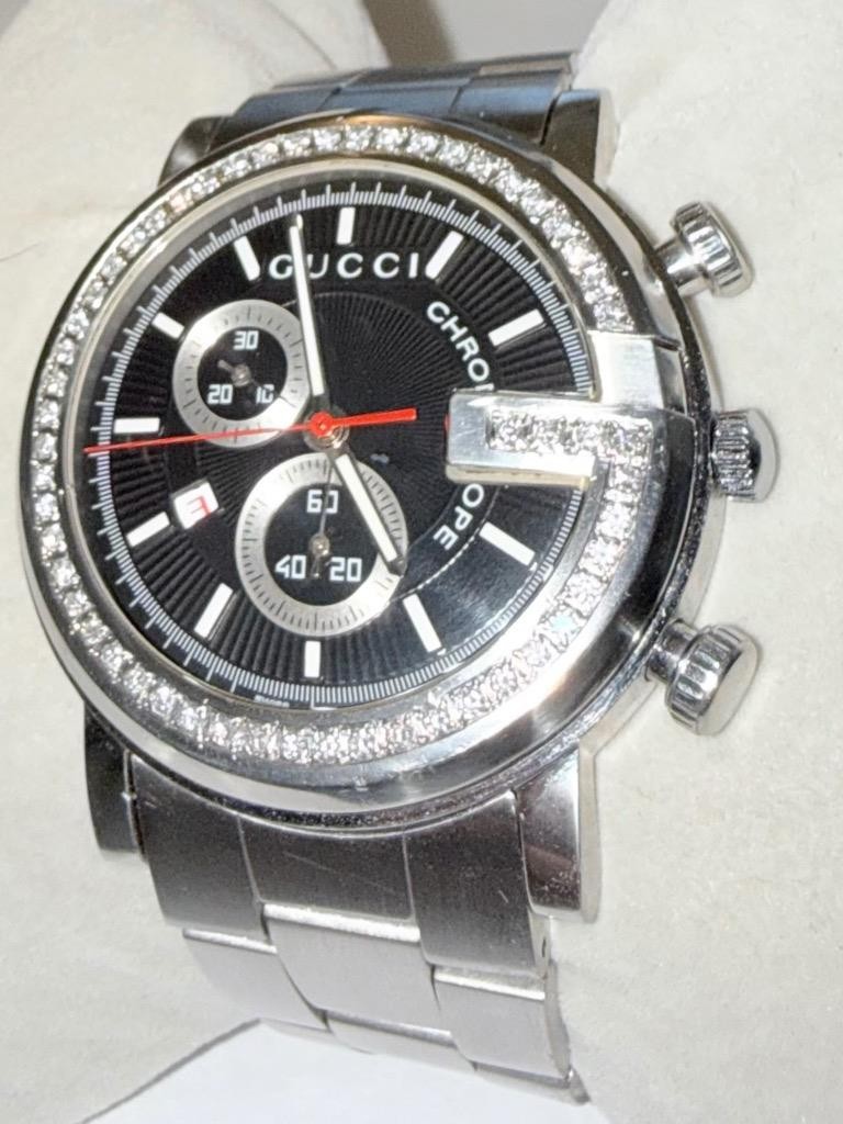 GUCCI MENS 101M CHRONOSCOPE LAB GROWN DIAMOND WATCH (PARTS/REPAIR)
