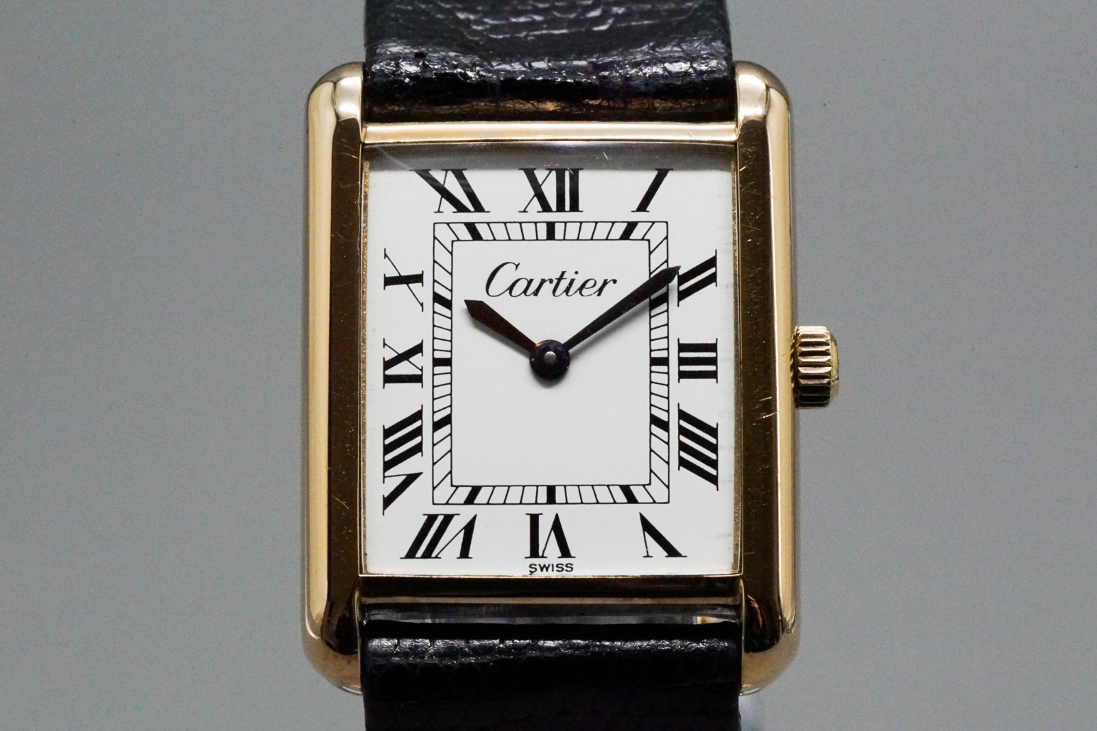 VINTAGE *Near MINT / BOX* CARTIER Pre Must Tank America Model 23mm Manual Watch