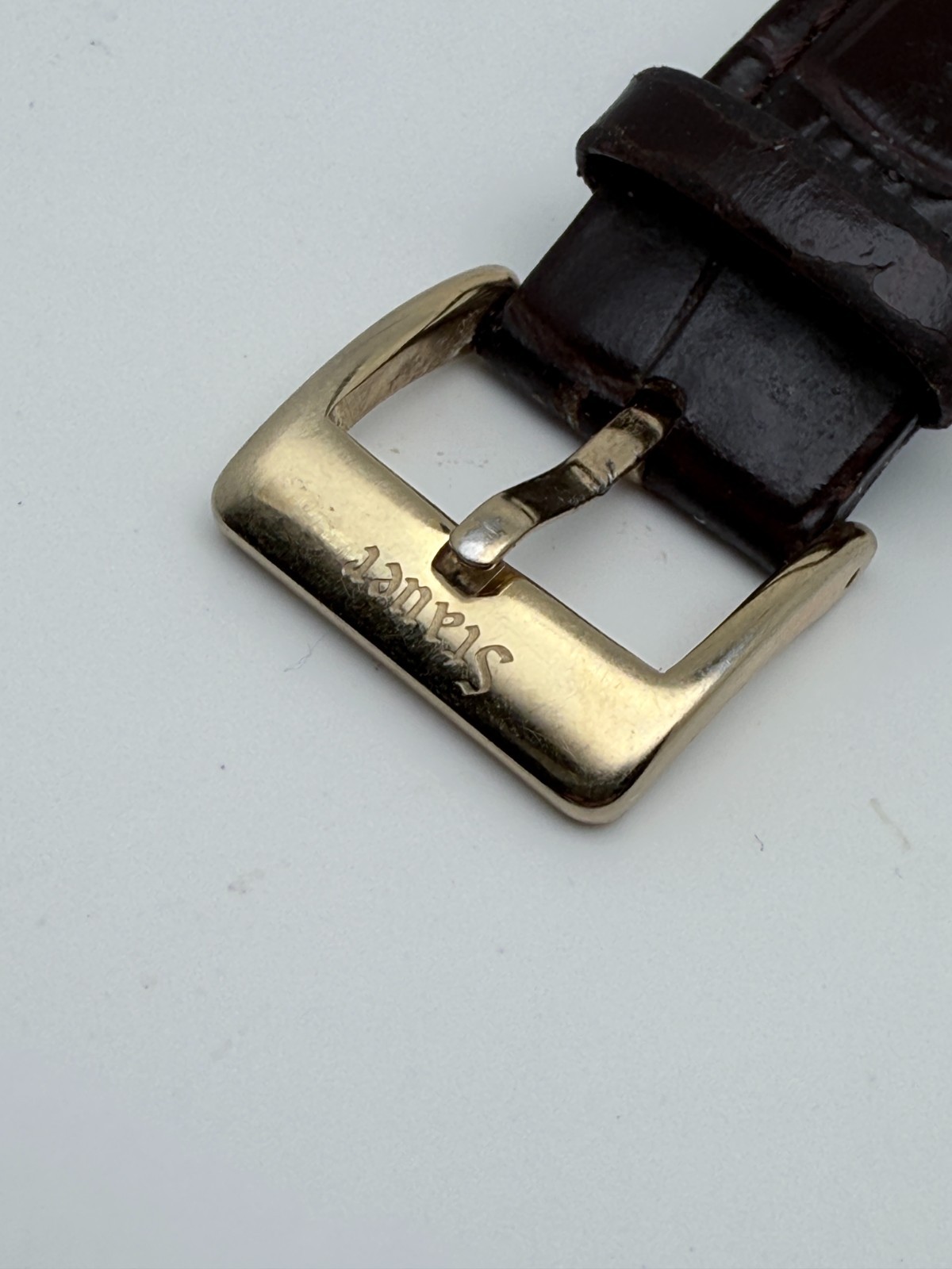 Stauer Retrograde 55097 Watch 43mm Gold Tone Crazy Wandering Interesting Quartz