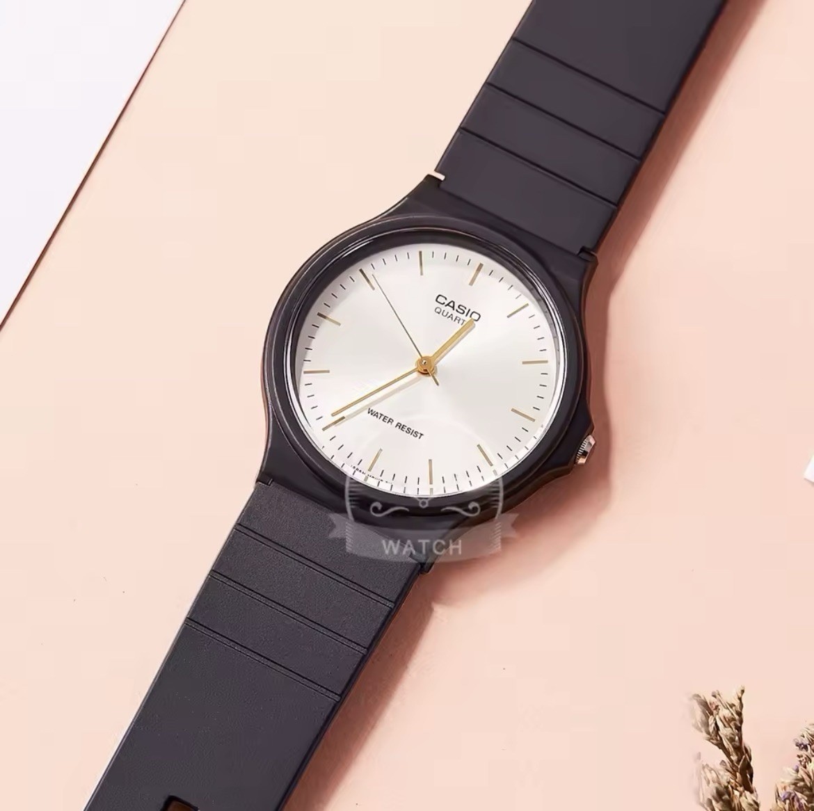 CASIO Classic MQ-24-7B2DF Round Analog White Dial Unisex R80111014