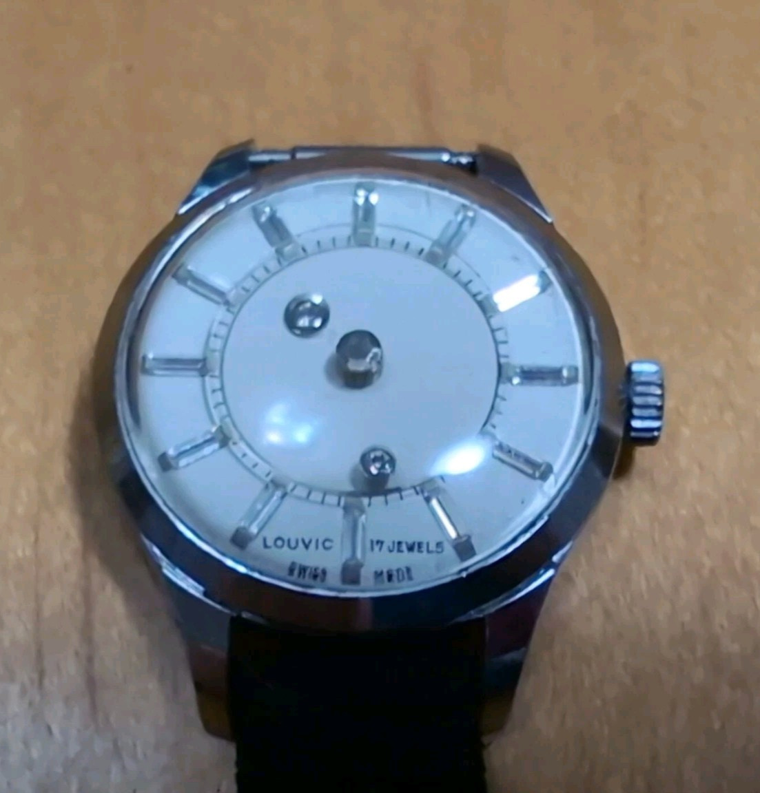 Vintage Lady Louvic Mystery Dial 17 Jewels Wrist Watch