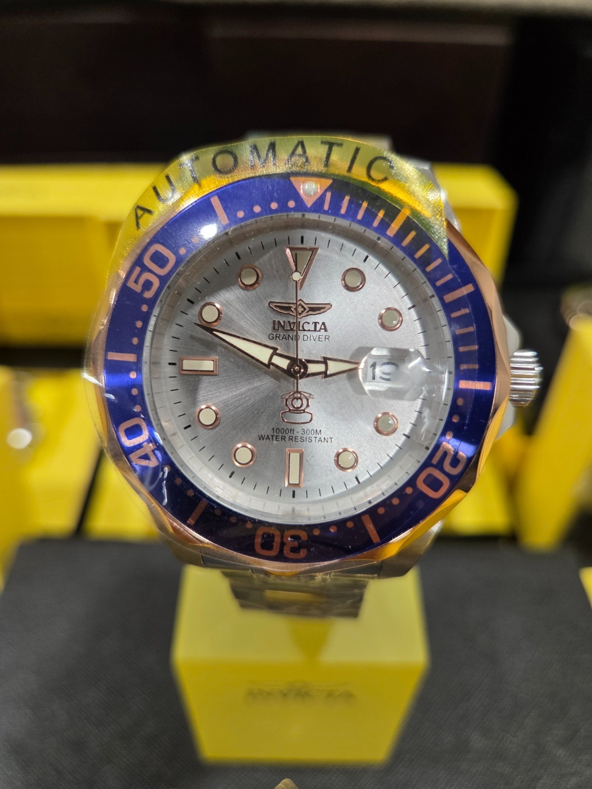 13789 – Invicta Grand Diver Deep Garrison Automatic Men’s Watch – 47mm. Steel