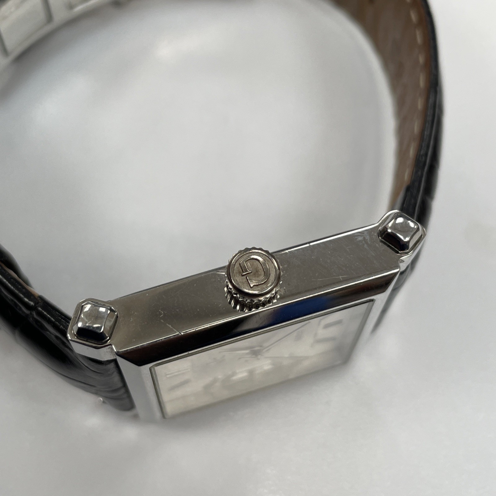 Guess Collection GC Watch Genuine Leather Strap Mens Wristwatch Deployment Clasp
