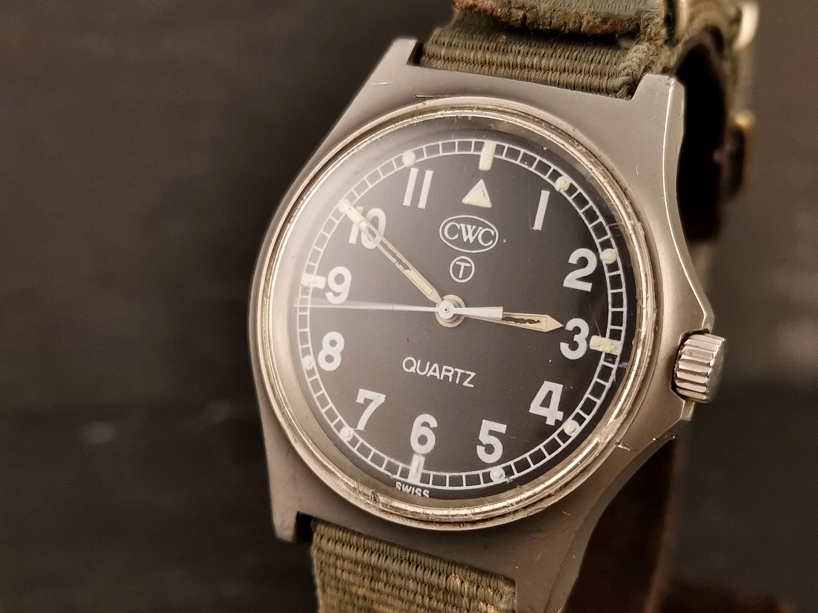 CWC G10 Quartz Watch 0555 Royal Navy Issued. Dated 1988. Working. Bonded strap.