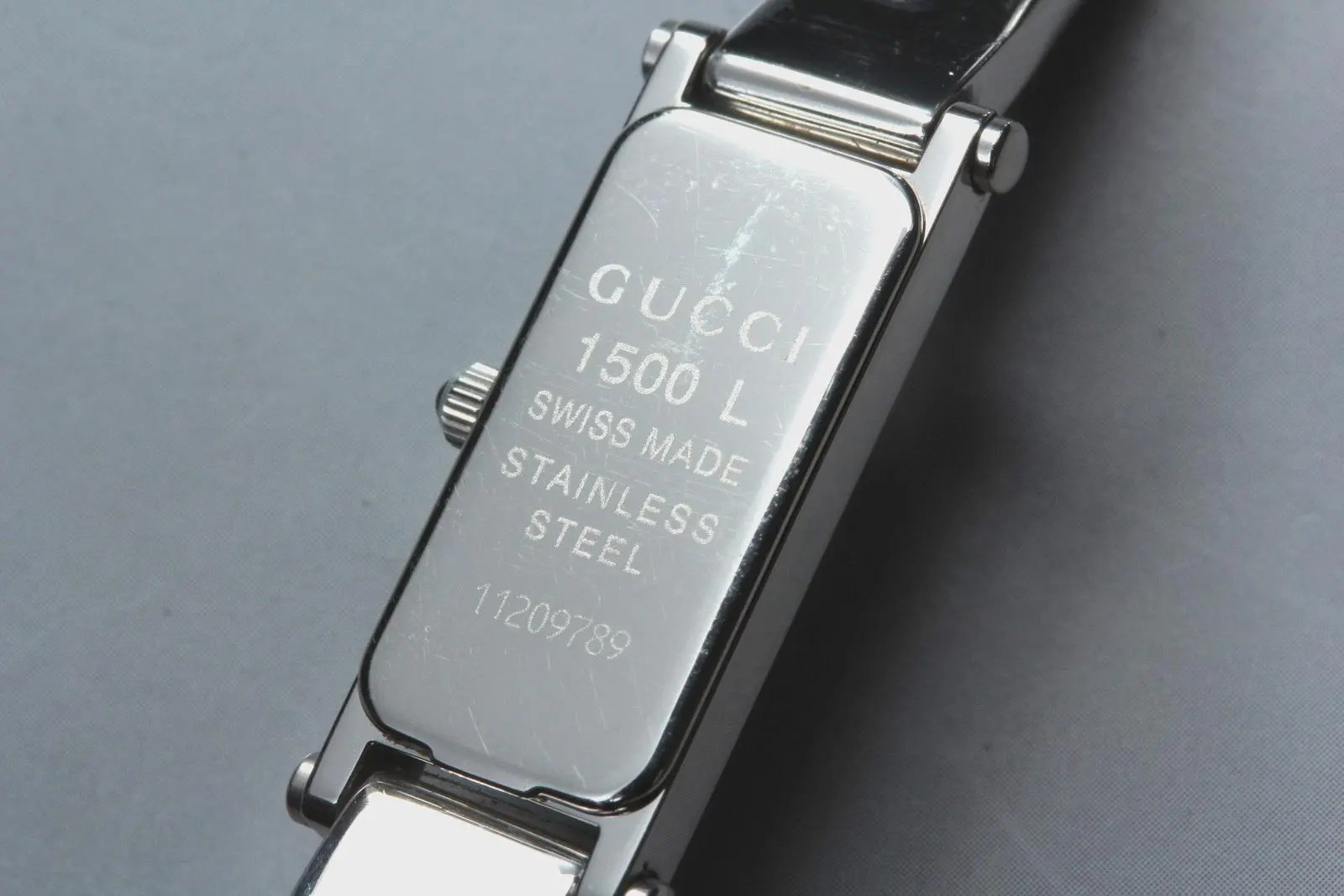 [Near MINT] GUCCI 1500L 13mm Pink Shell 1P Diamond Qz Women’s Watch From Japan