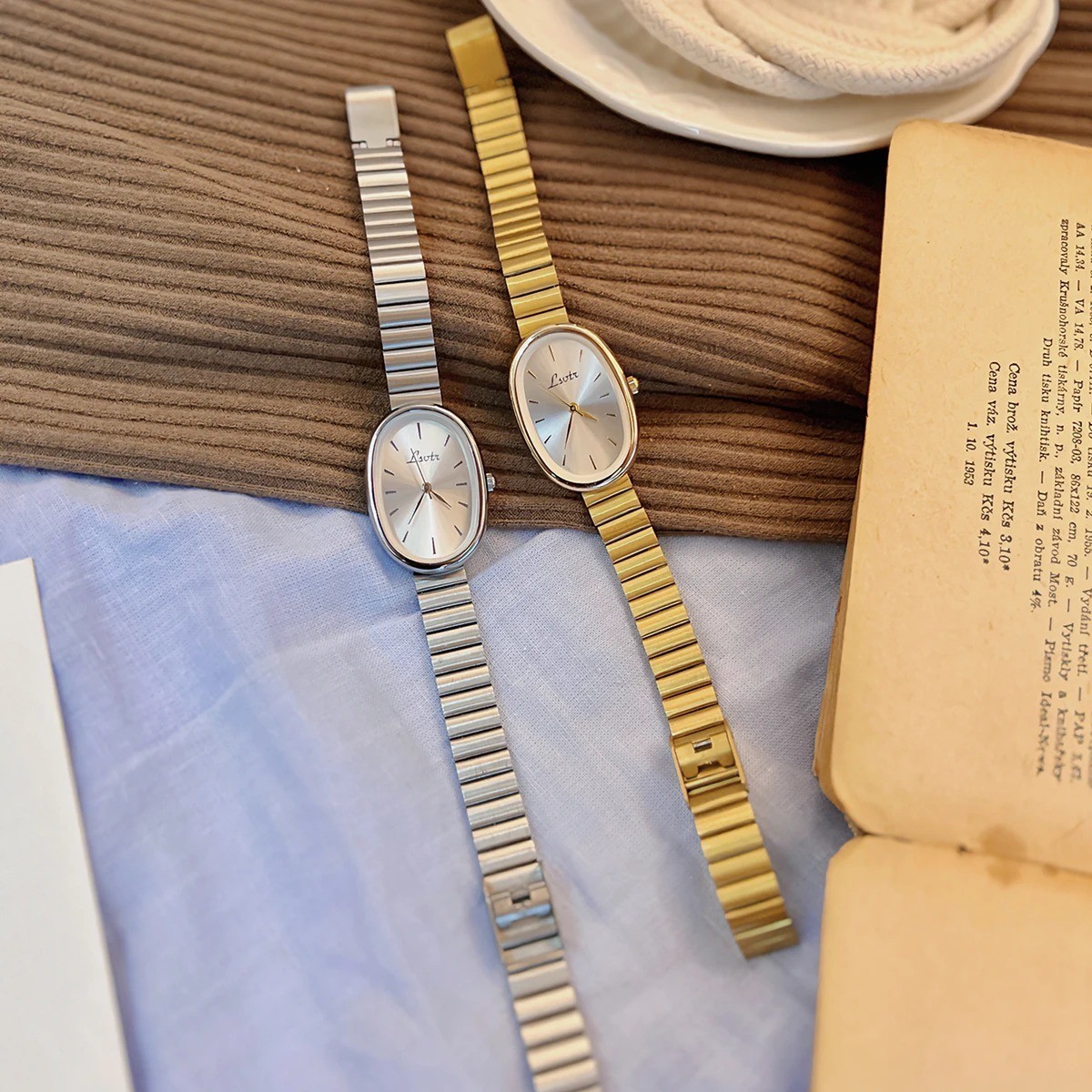 1pc New Fashionable Women’s Watch With Gold Bracelet, Vintage & Luxury Ins Style
