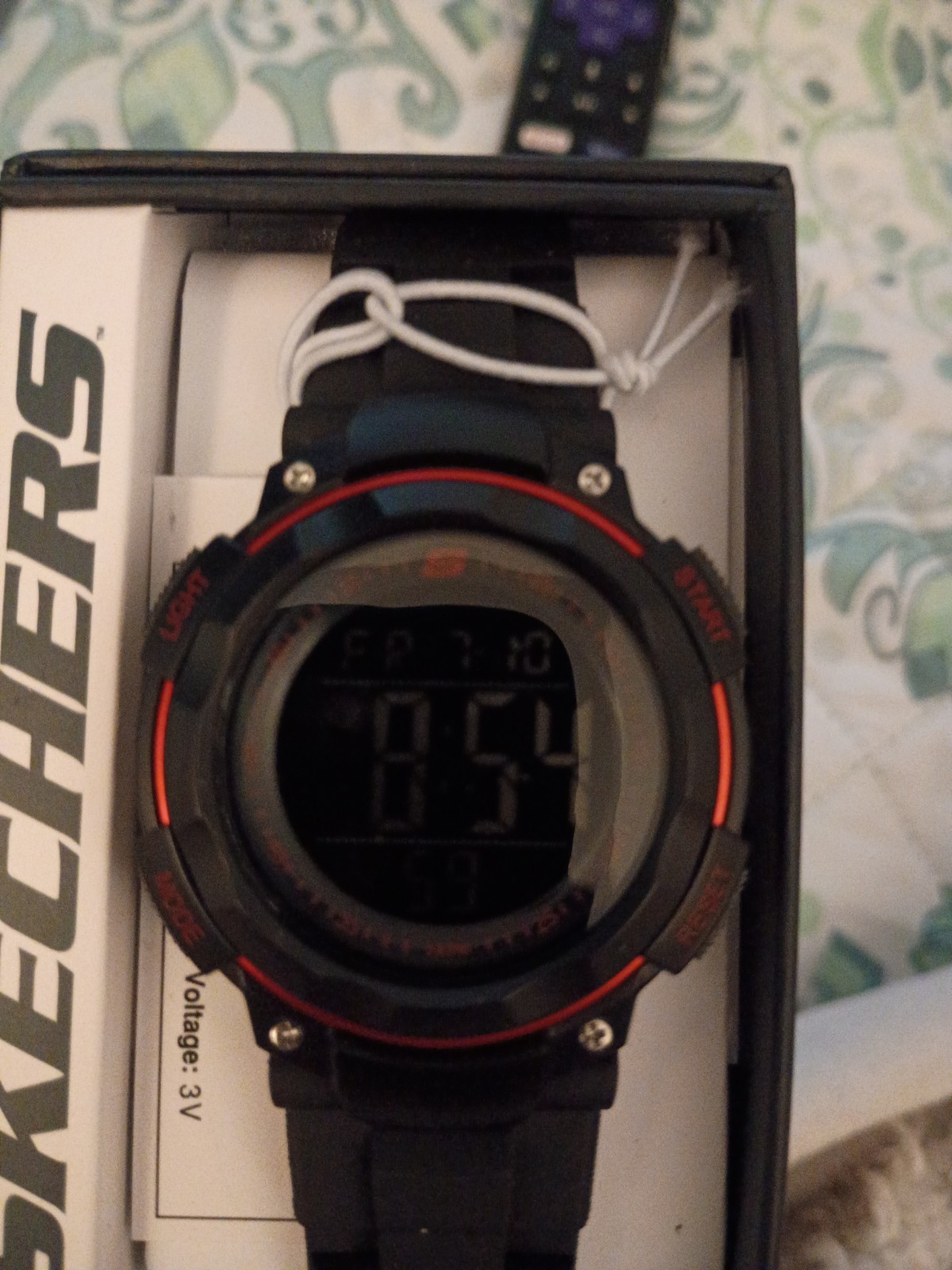 SKECHERS Men’s Sport Quartz Digital Watch EL Backlight 50m Black Silicone w/ Box