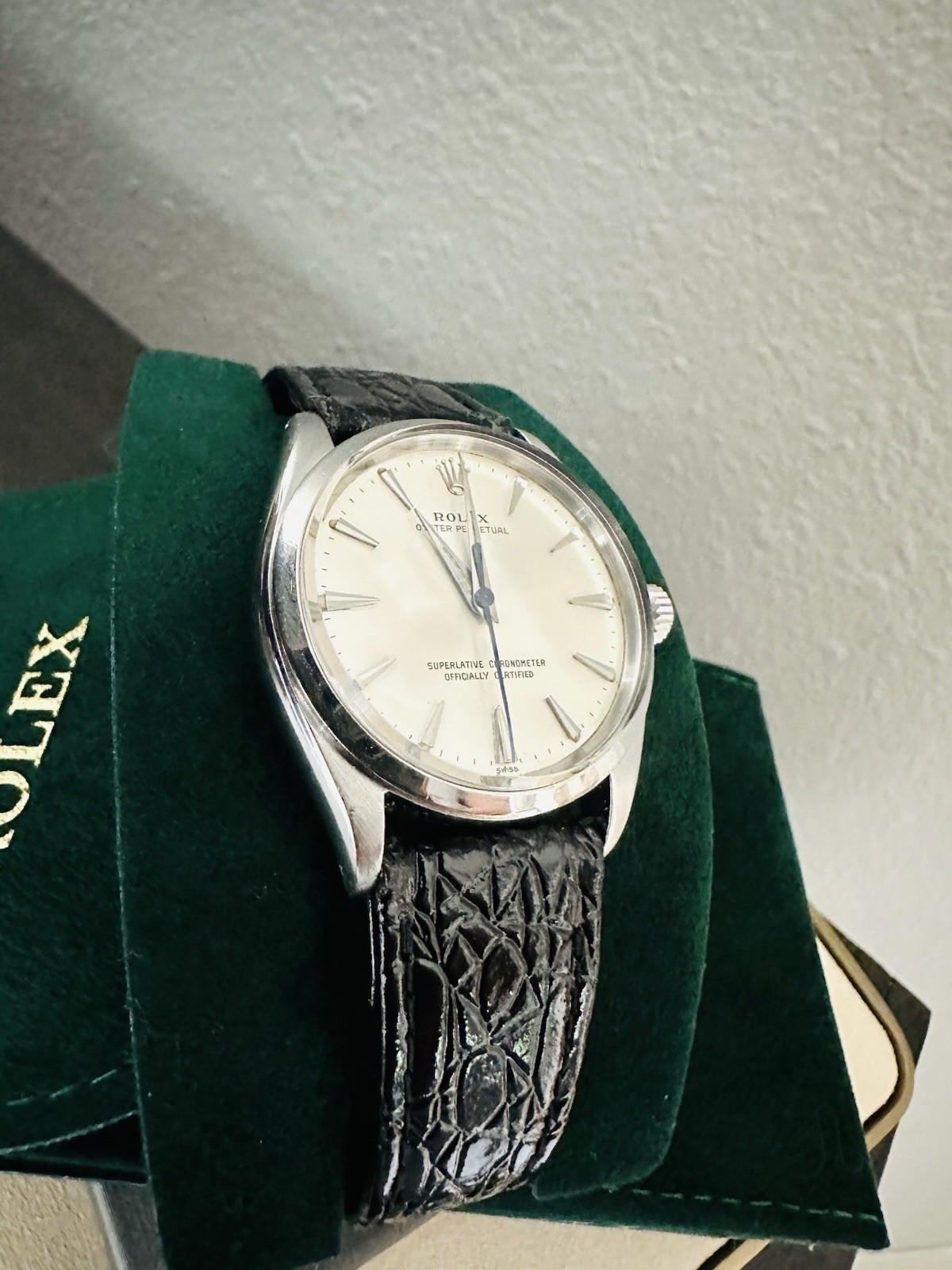 Vintage Men’s Rolex Oyster Perpetual 34mm Ref 1002 Stainless Steel Watch