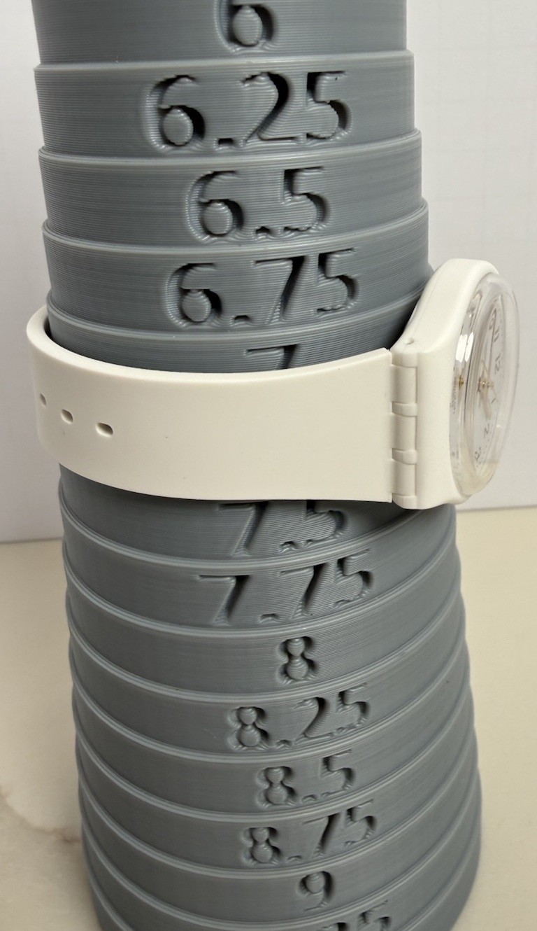 Swatch Wristwatch SR1130SW WR, White Case, Strap Gold Indices. Very Clean Swatch