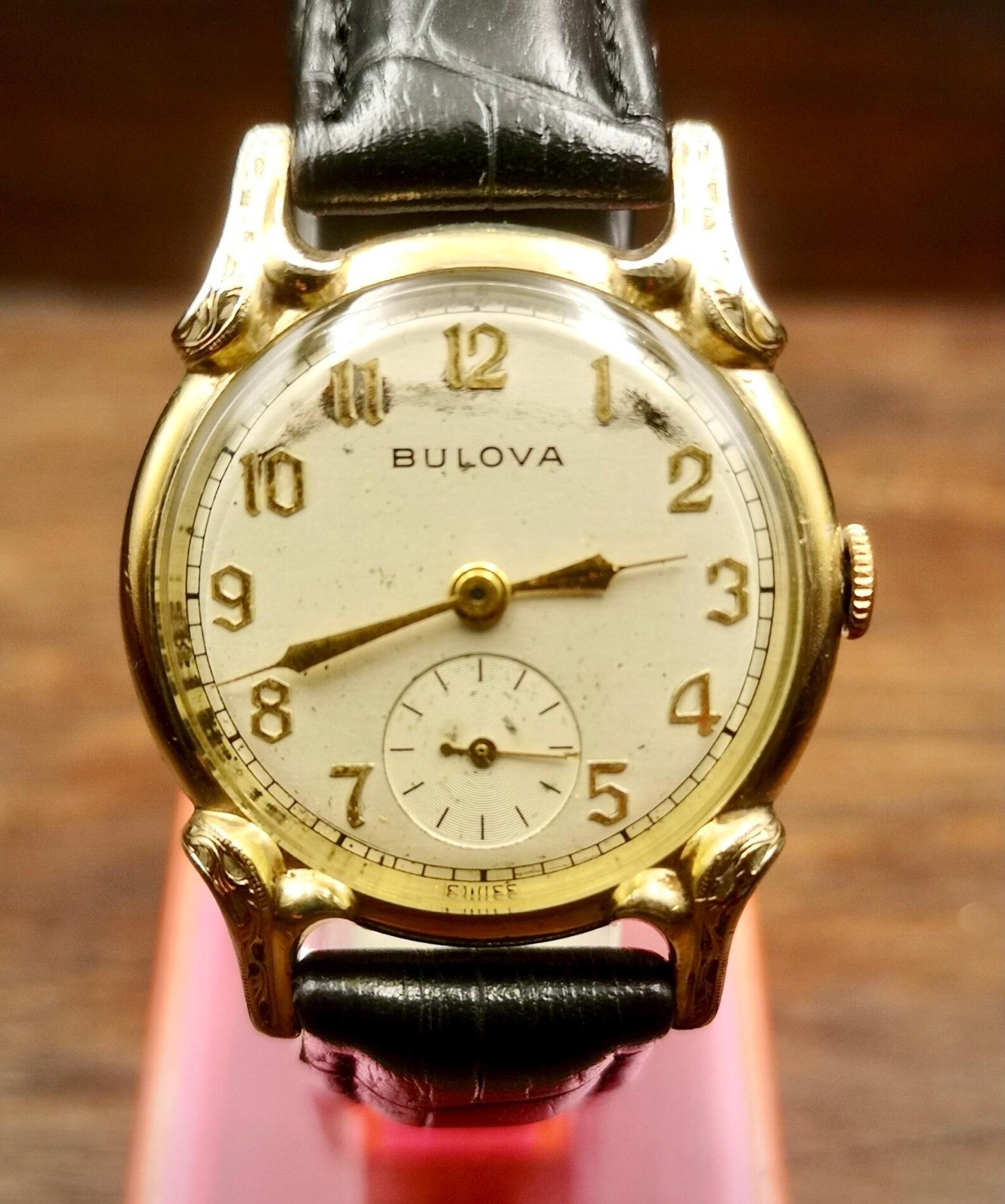 Vintage Bulova Swiss Wristwatch – Classic Gold Tone Dress Watch | Small Seconds