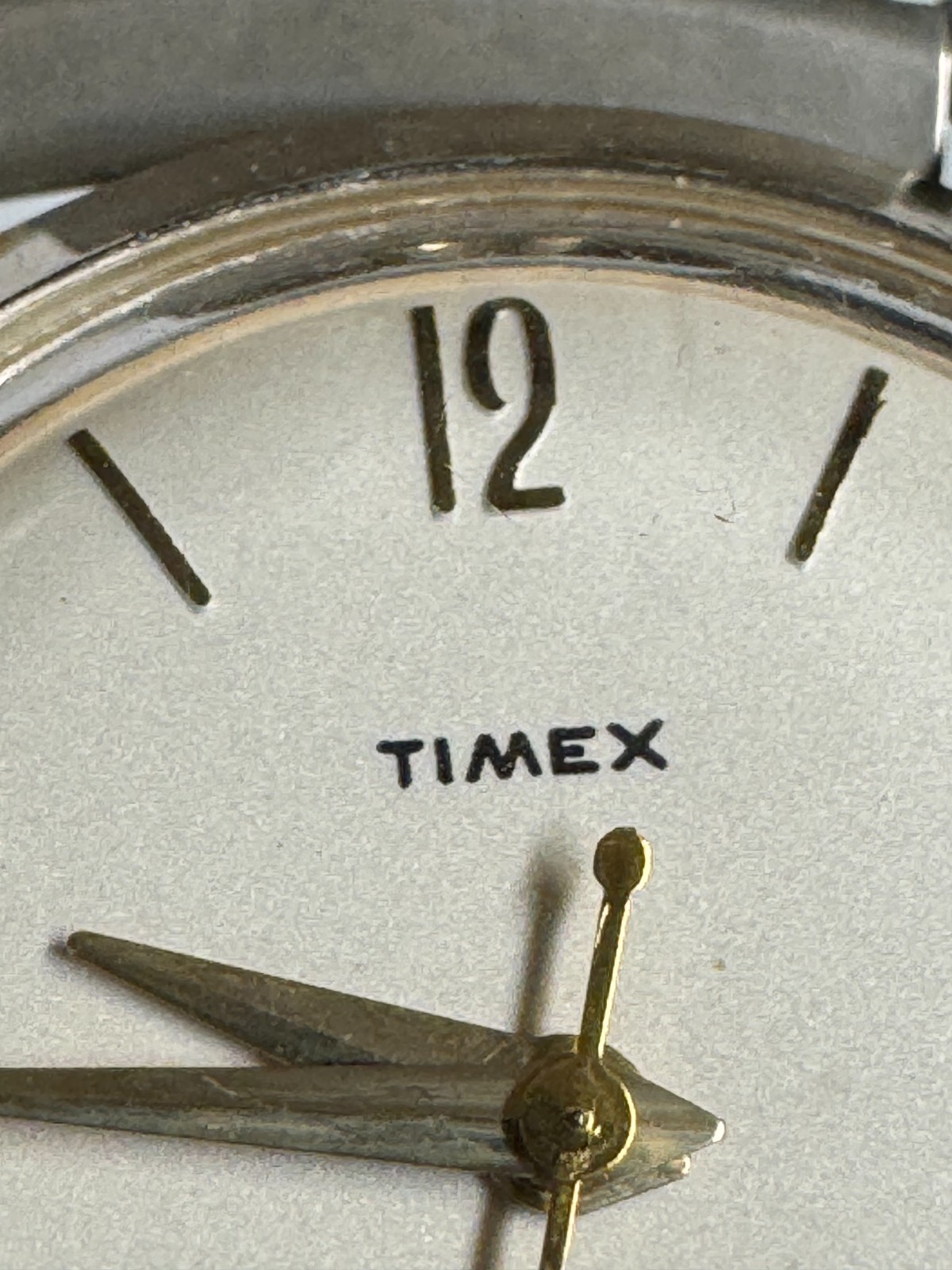 Timex Vintage 1959 Mercury Wind Up 34MM Aluminum Case Original Band Runs Good
