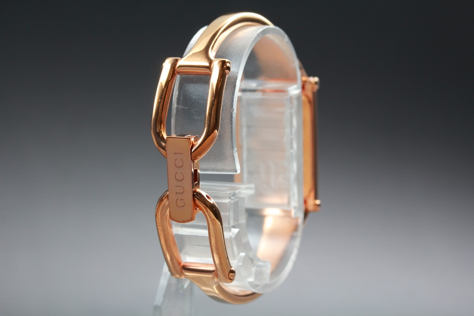 [N MINT+] Vintage Gucci 1500L 13mm Pink Logo 1P Diamond Gold Quartz Womens Watch