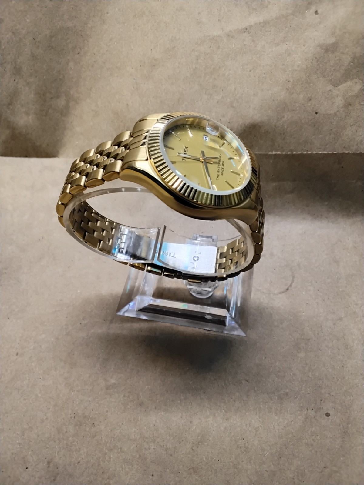 Timex Waterbury Legacy Women’s Watch – Golden – Works – Used Good Condition