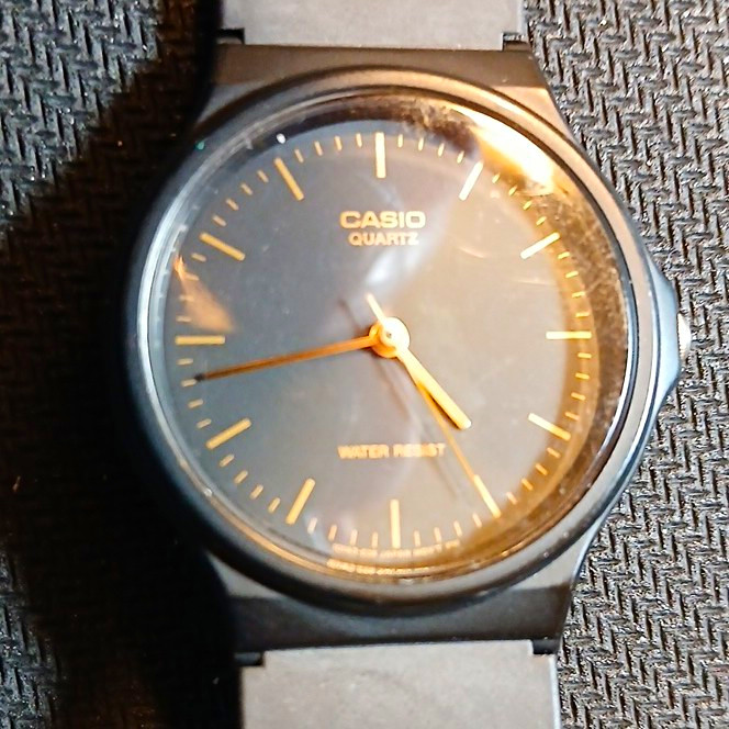 Casio MQ-24 Quartz Analog Watch Black Dial Resin Strap Water Resistant Seconds