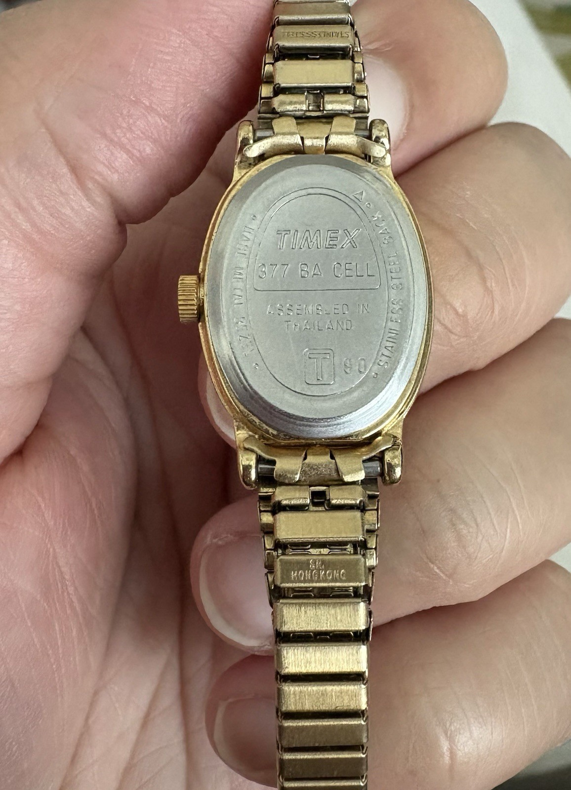 Vintage Timex Cavatina Oval Gold Tone Expansion Bracelet Watch Quartz Working