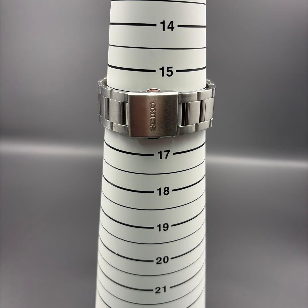 SEIKO 6N76-00H0 Big Date Quartz Men’s Watch Used
