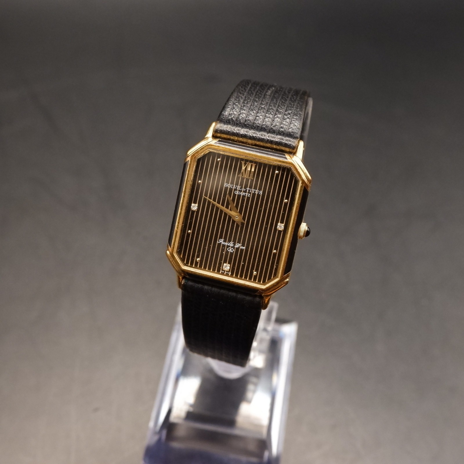 Solvil et Titus Feuille D’Or Vintage Dress Watch Ref SM-8636 Working Boxed Quart