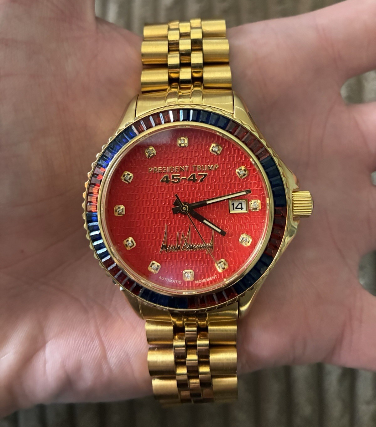 Trump Watches Victory 45-47 Automatic 45mm Red Dial Date Gold Bracelet