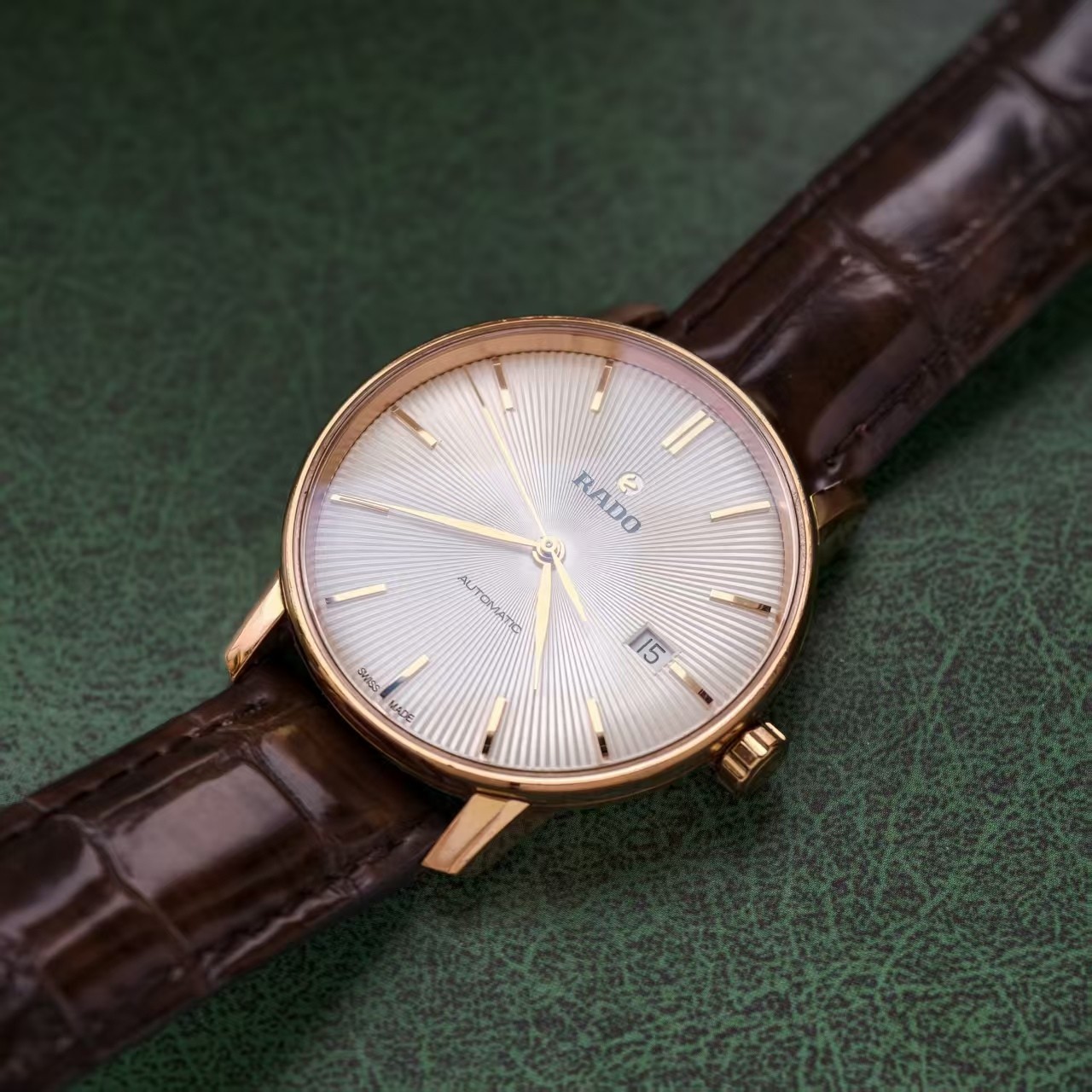 Rado White Dial Centrix R22861115 Men’sWatch Automatic 38mm Date Champagne Scale