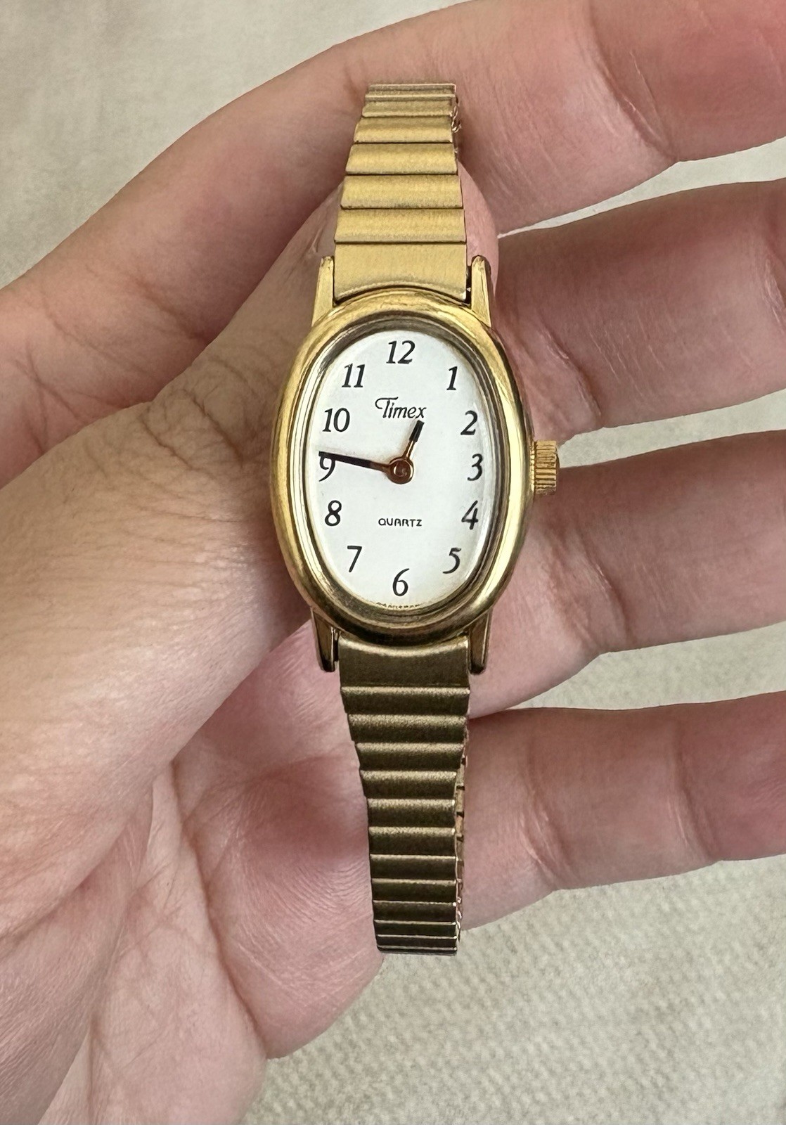 Vintage Timex Cavatina Oval Gold Tone Expansion Bracelet Watch Quartz Working