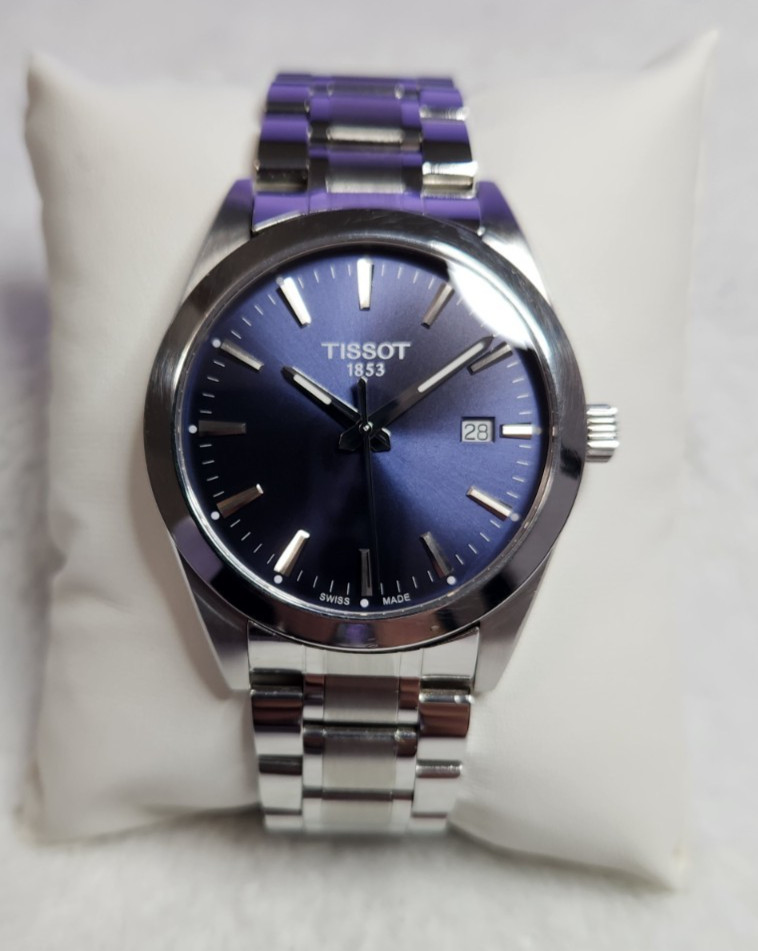 Gorgeous Tissot Gentleman 40mm Men’s Watch Blue Sunburst Dial SS Bracelet Swiss