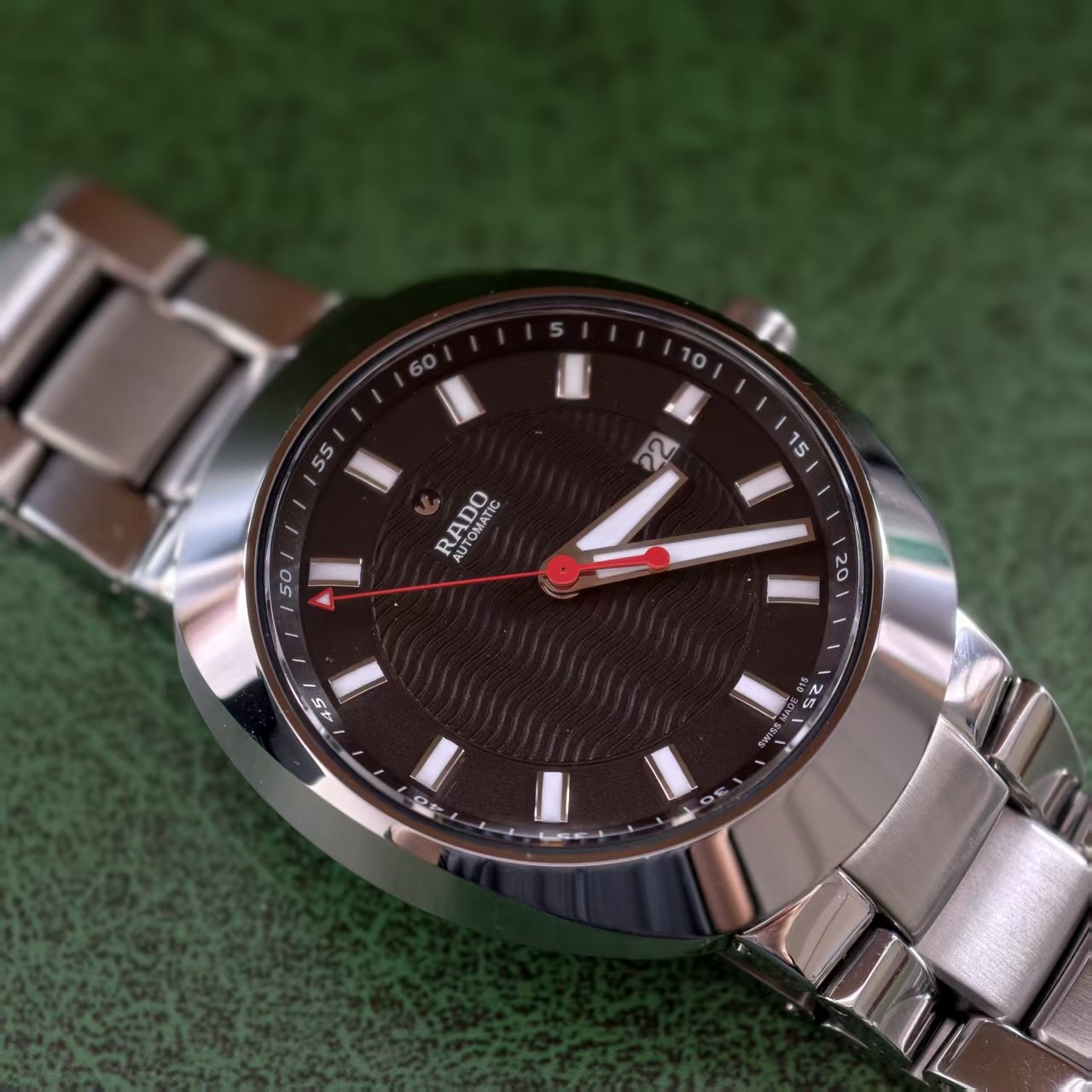 Rado D-Star R15938153 Men’s Watch Automatic 41.4mm Black Dial Date