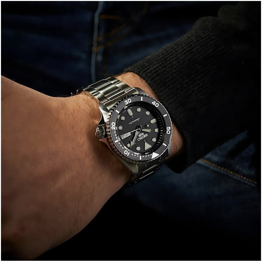 SEIKO 5 Sports SRPD65K1 Automatic 100m Titanium Carbon Steel Men’s Watch