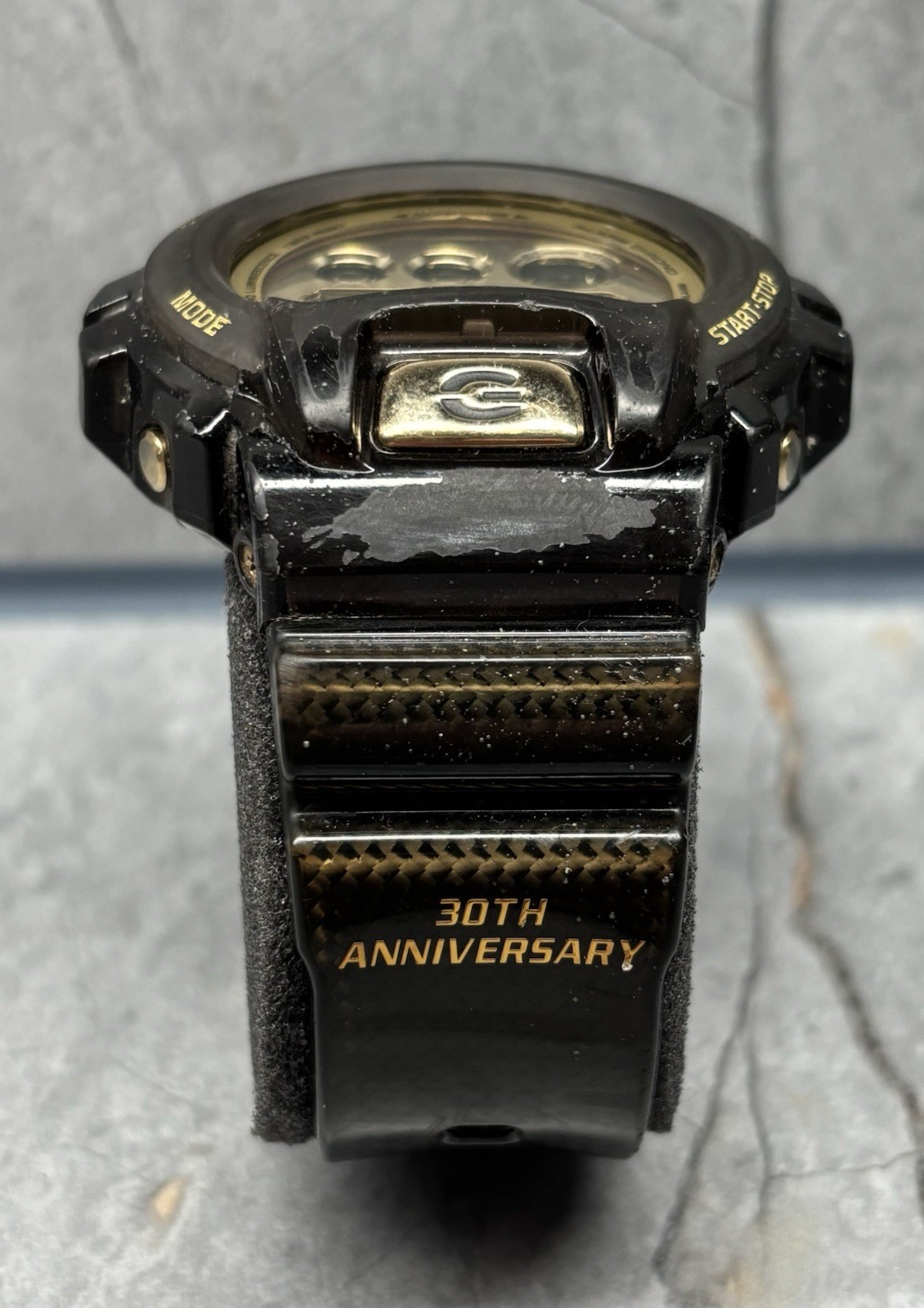 Rare Casio G Shock 30th anniversary DW-6930D, Black & Gold (3230)