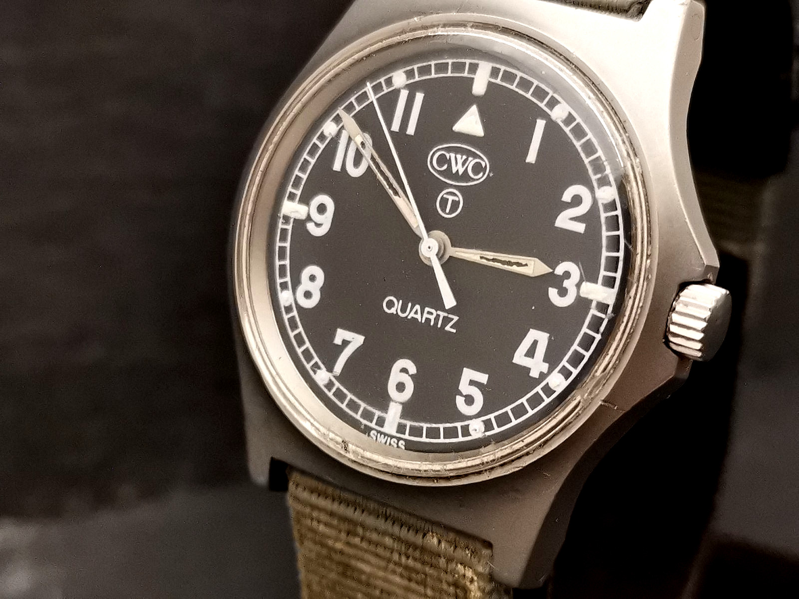 CWC G10 Quartz Watch 0555 Royal Navy Issued. Dated 1988. Working. Bonded strap.