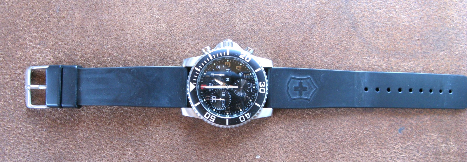 Victorinox Maverick II Swiss Army 24143 Chronograph Men Watch Excellent Cond’n