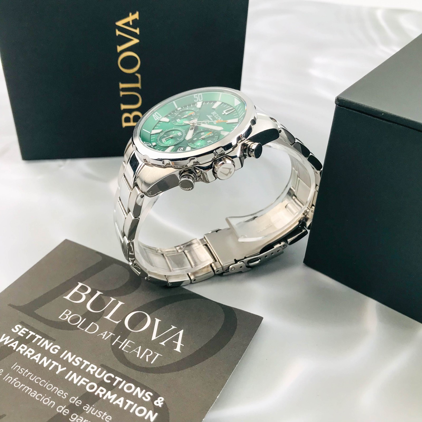 Bulova Marine Star 96B396 Green Dial Chronograph Steel Men’s Quartz Watch 43mm