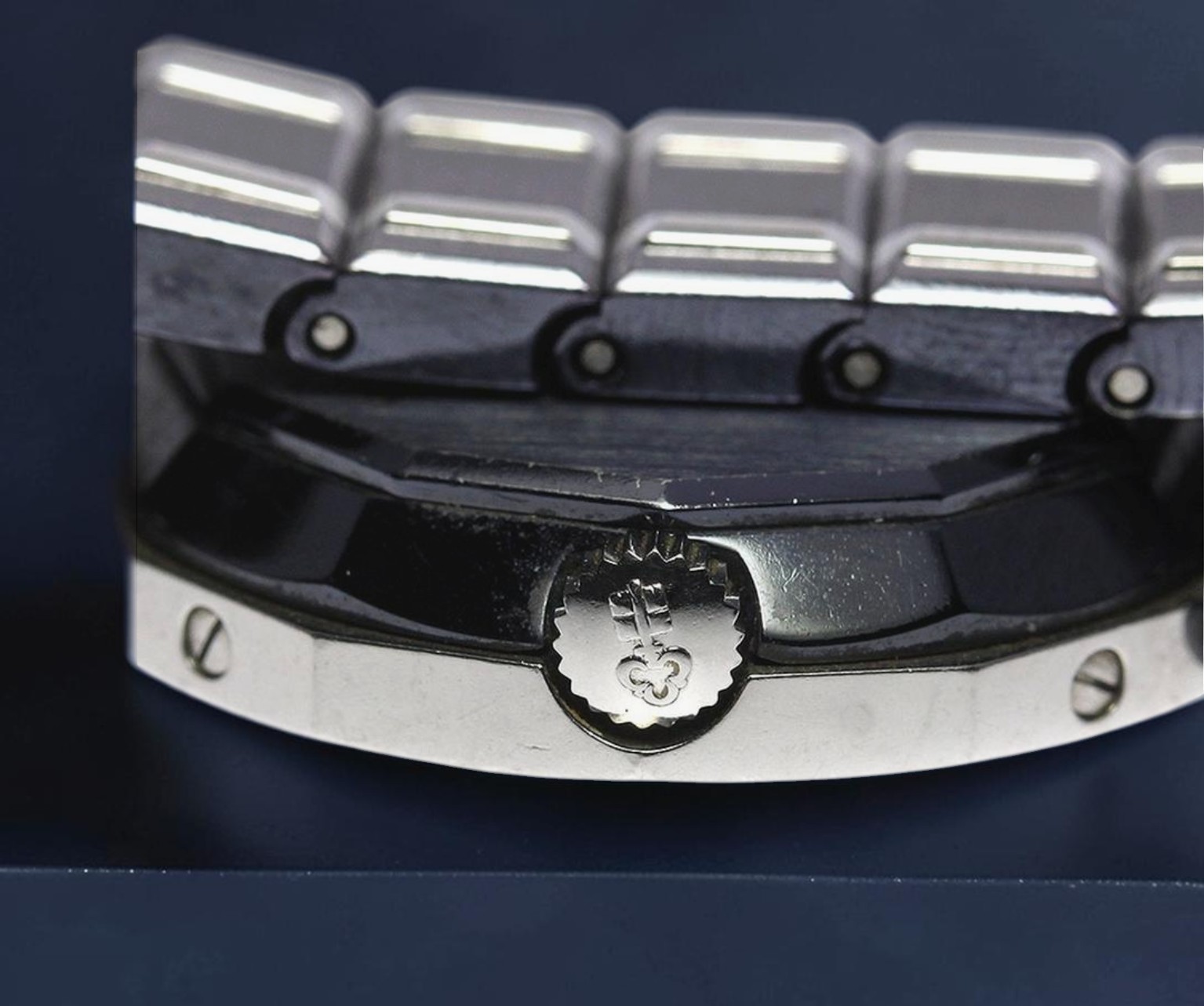 Corum Admiral’s Cup Gun Blue Watch