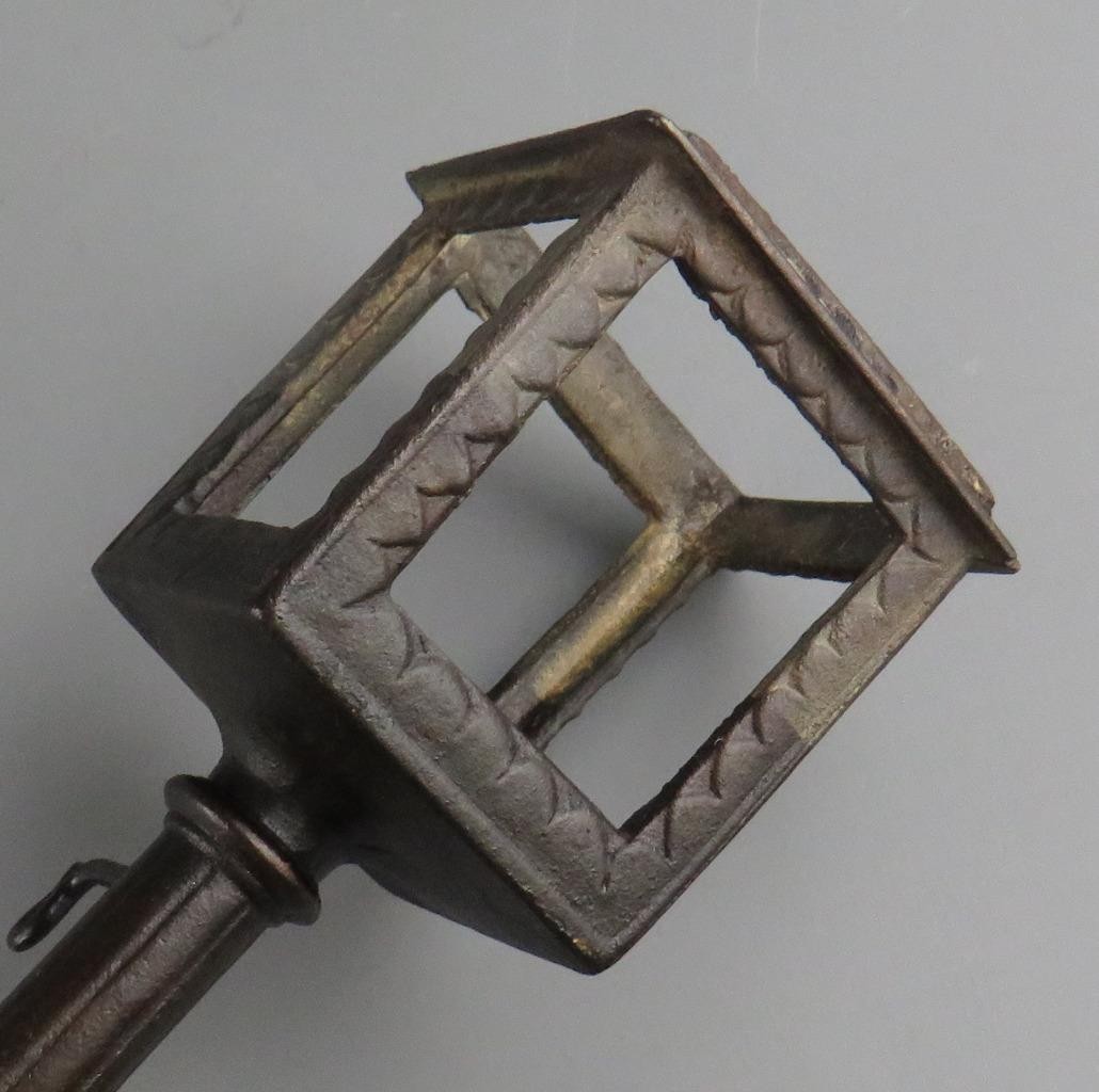 Antique EG Zimmermann Hanau Figural Cast Iron Lamp Post Pocket Watch Stand