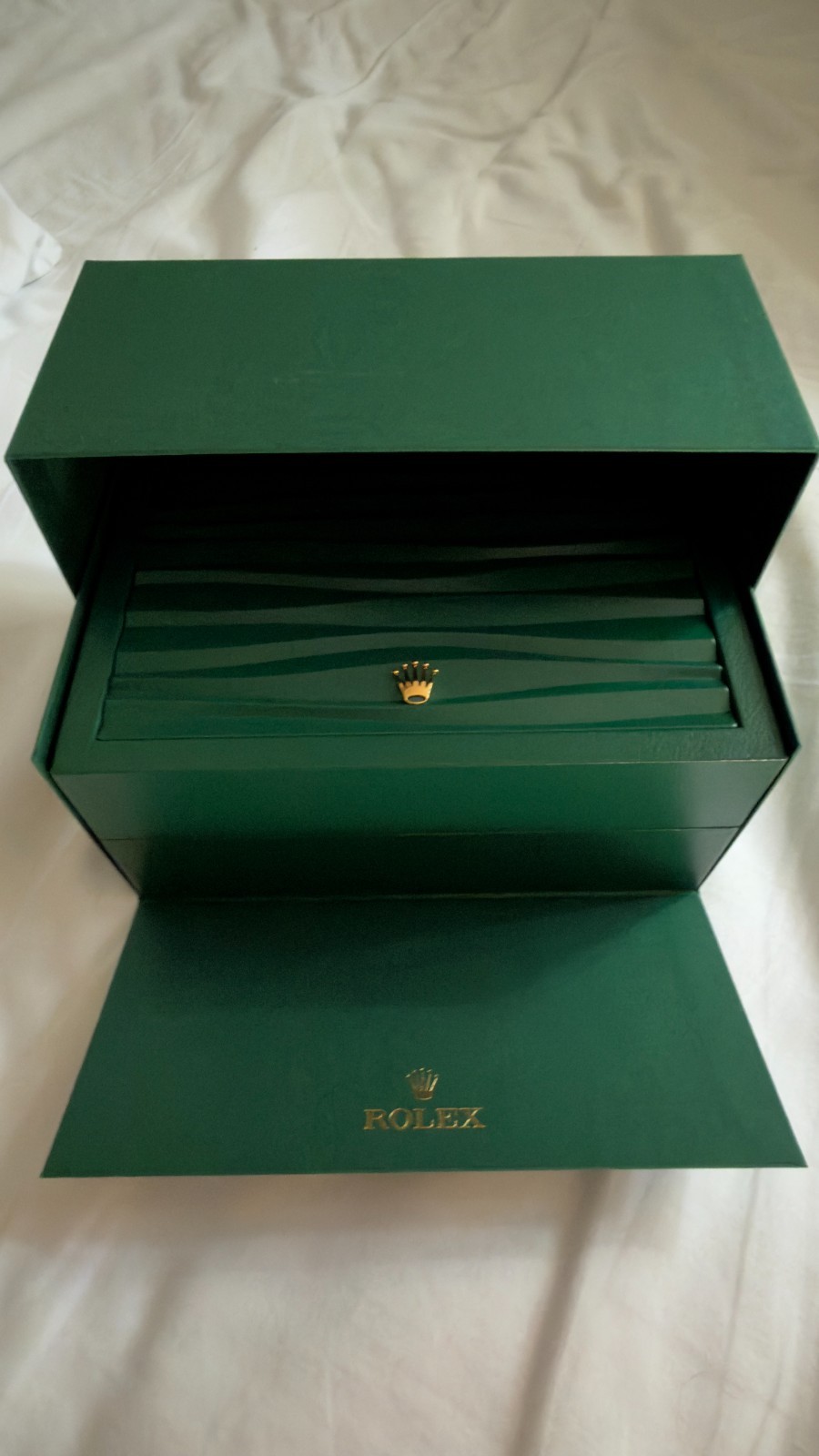 Rolex Submariner 124060 No Date 41mm Silver Oyster Watch Full Set 2026
