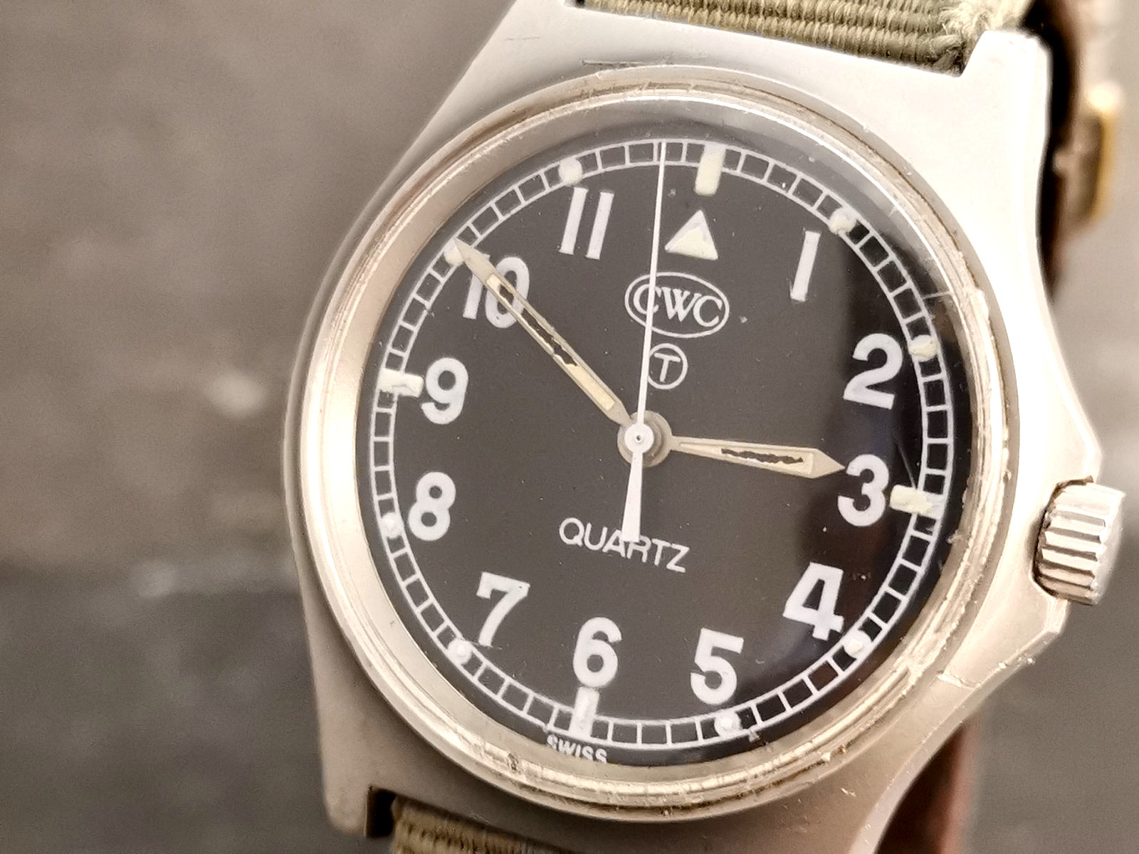 CWC G10 Quartz Watch 0555 Royal Navy Issued. Dated 1988. Working. Bonded strap.
