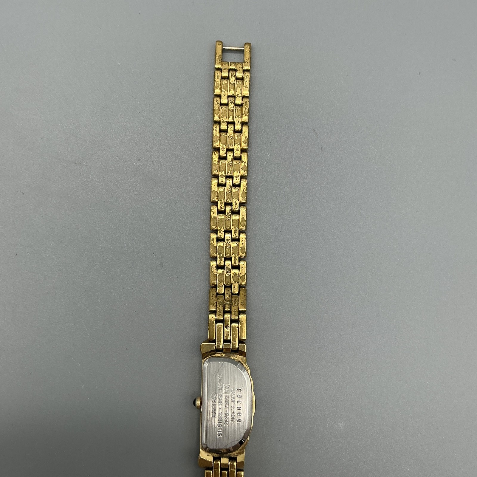 Vintage Seiko Womens Watch 14mm Half Moon Diamond 2E20-7309 New Battery 7.5″