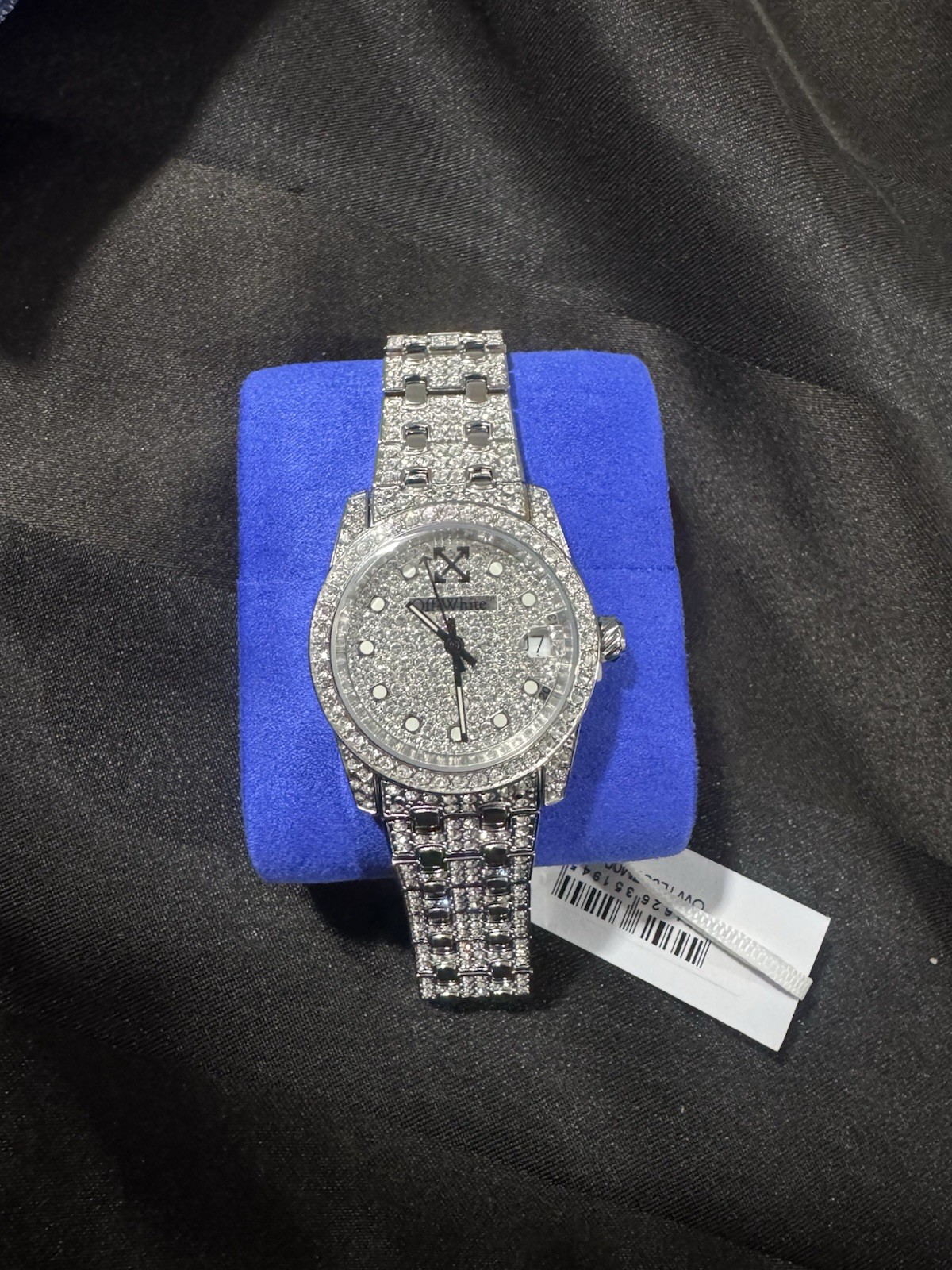 Off-White Women’s “Discreet” Watch