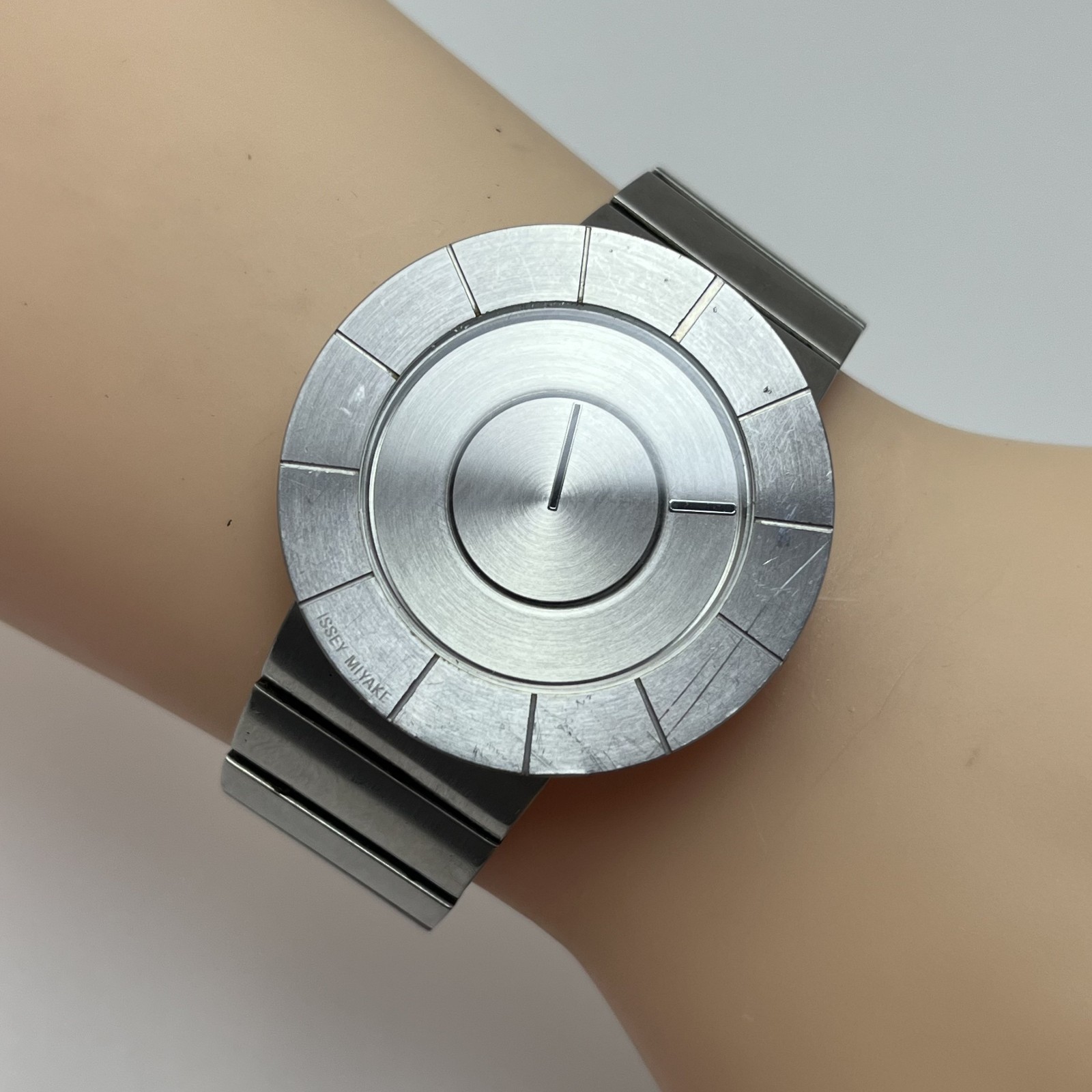 Seiko Issey Miyake TO TOKUJIN YOSHIOKA Quartz Japan Designer Watch w/ Box #525B