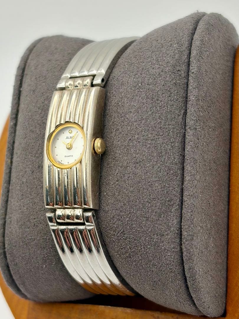 Vintage Seiko Alba V220-0020 Ladies Bangle Watch Silver Tone Quartz