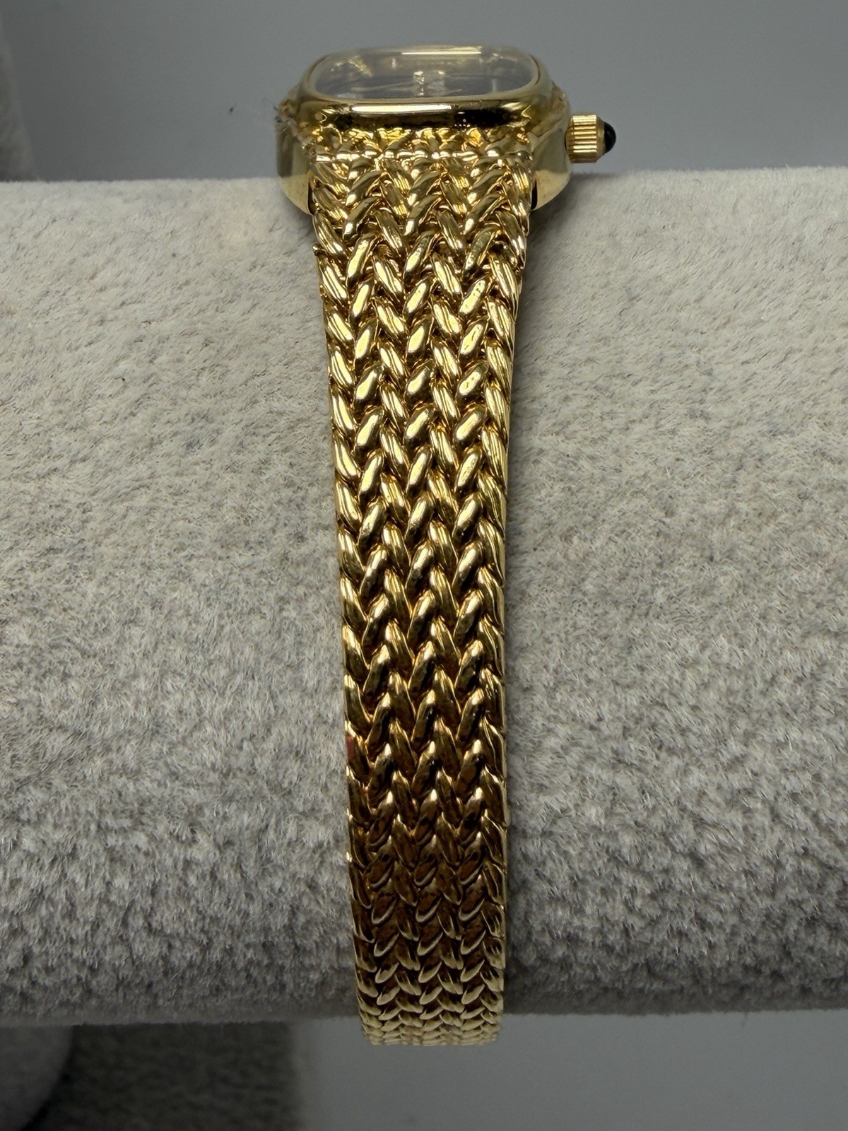 Xavier Ladies Watch New Battery 17MM 7.25″ Gold Tone Vintage