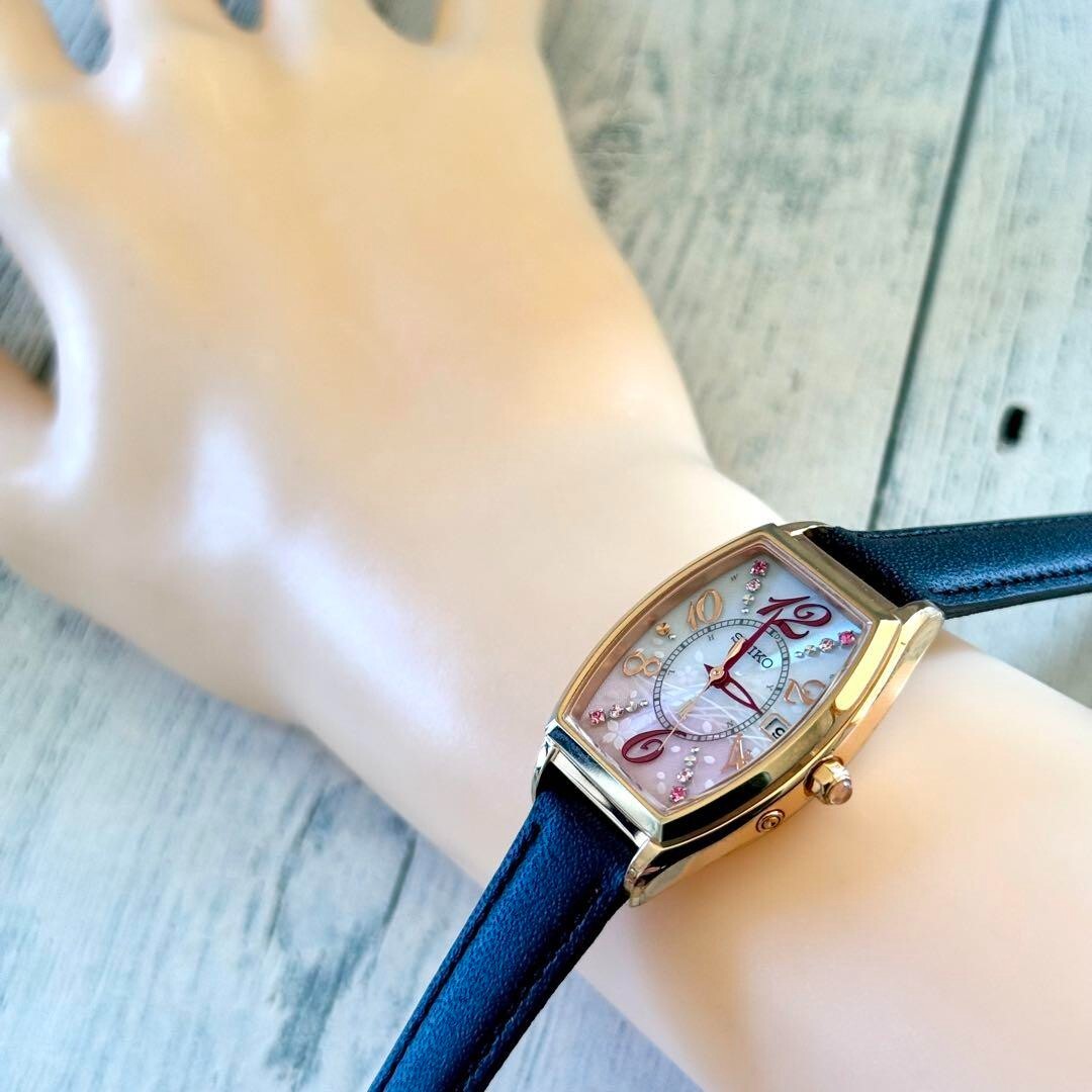 SEIKO LUKIA 1B32-0AA0 Watch Radio Solar SAKURA Limited Edition Check description